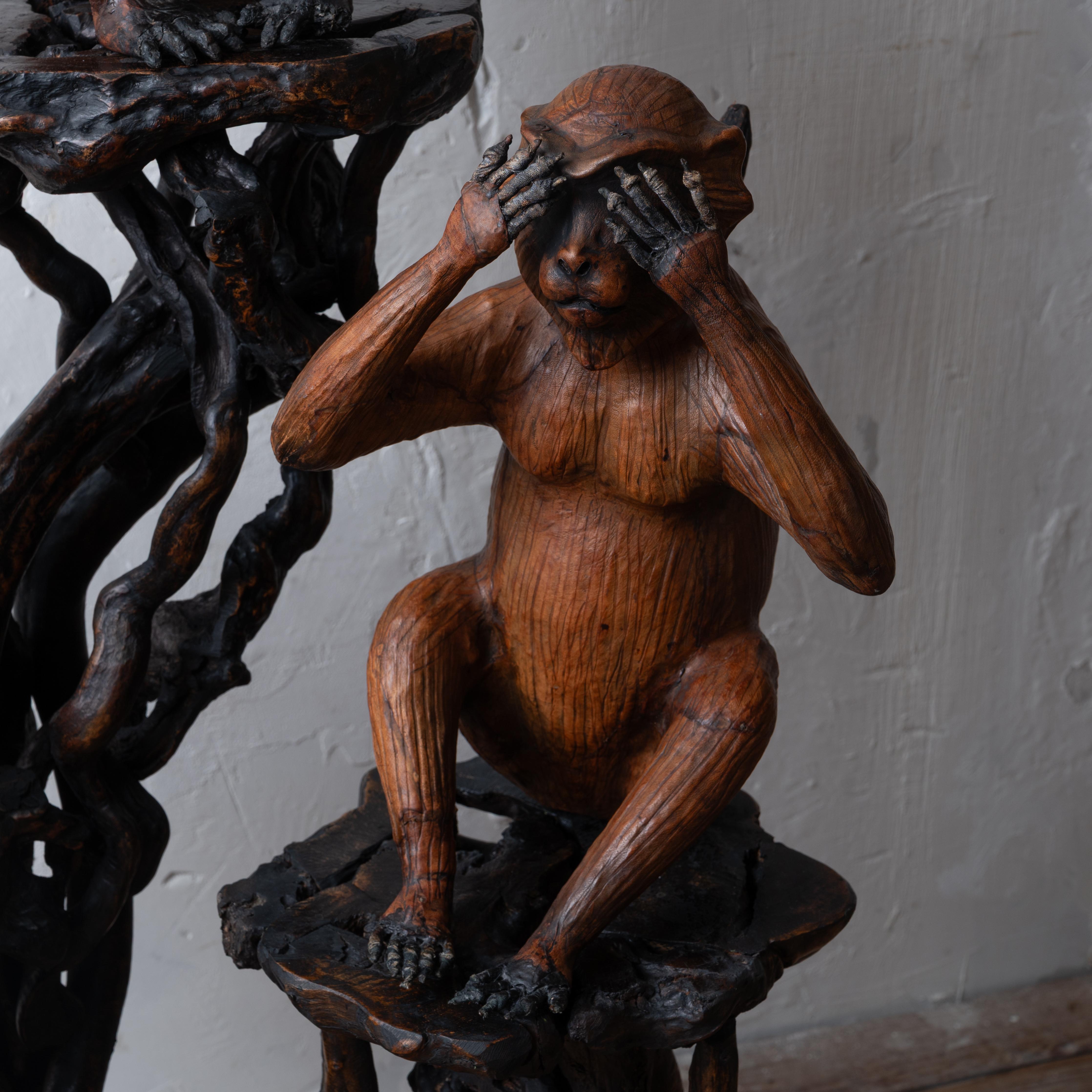 Sculptures en cuir des trois singes sages en vente 2