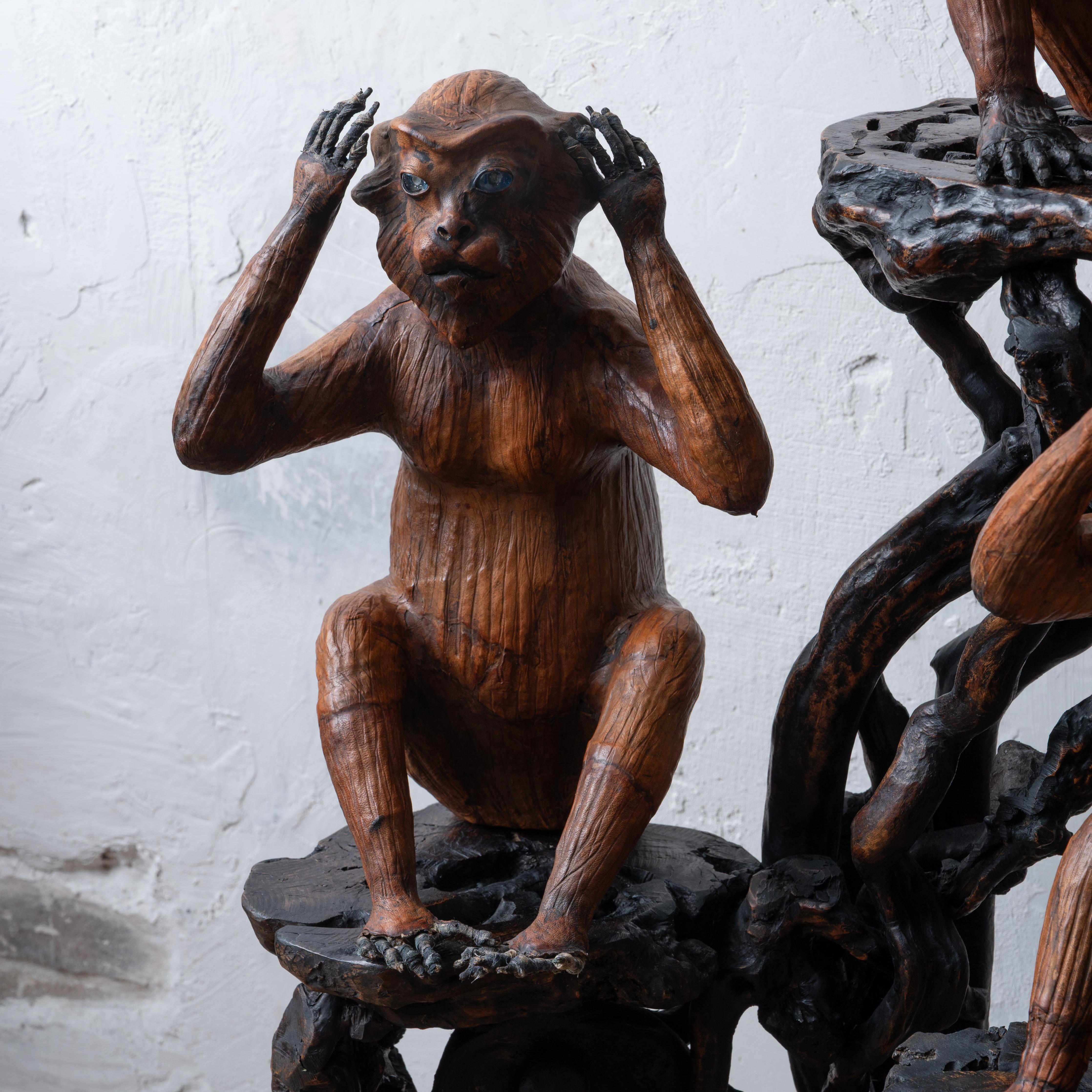 Sculptures en cuir des trois singes sages en vente 3