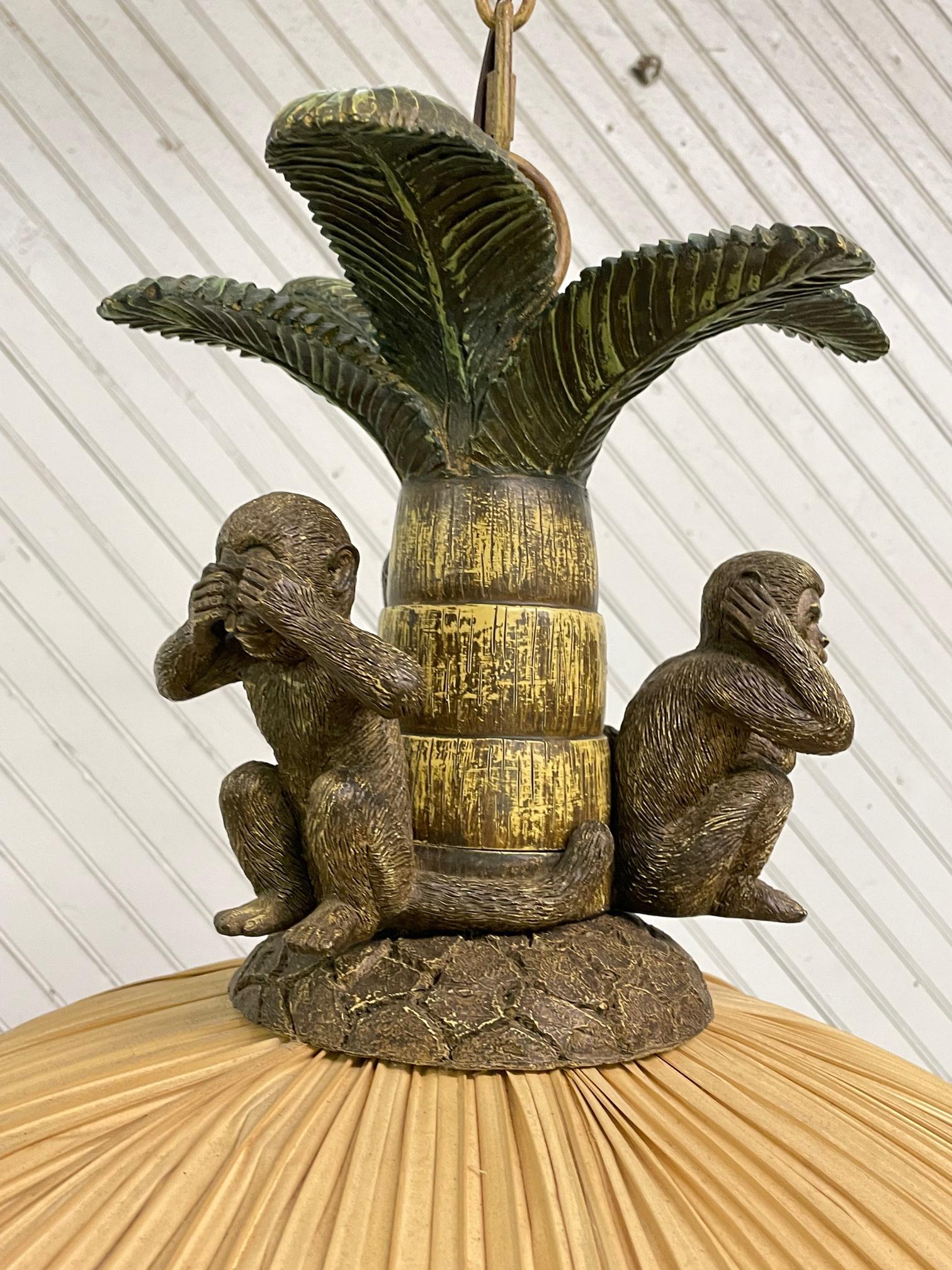 Organique Lustre tropical des trois singes sages en vente