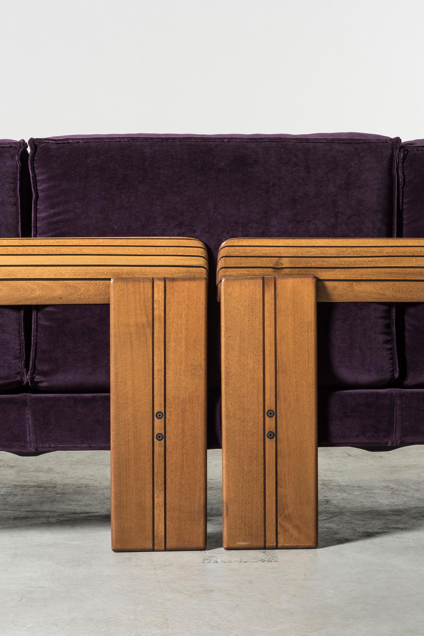 Italian Three‐Seater Sofa, Artona series, by Afra & Tobia Scarpa
