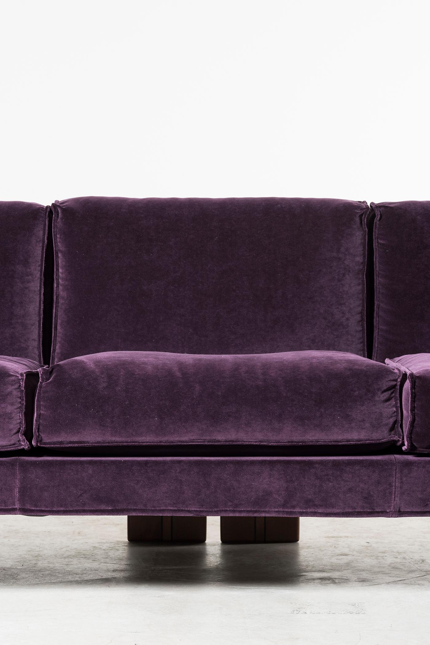 Three‐Seater Sofa, Artona series, by Afra & Tobia Scarpa 1