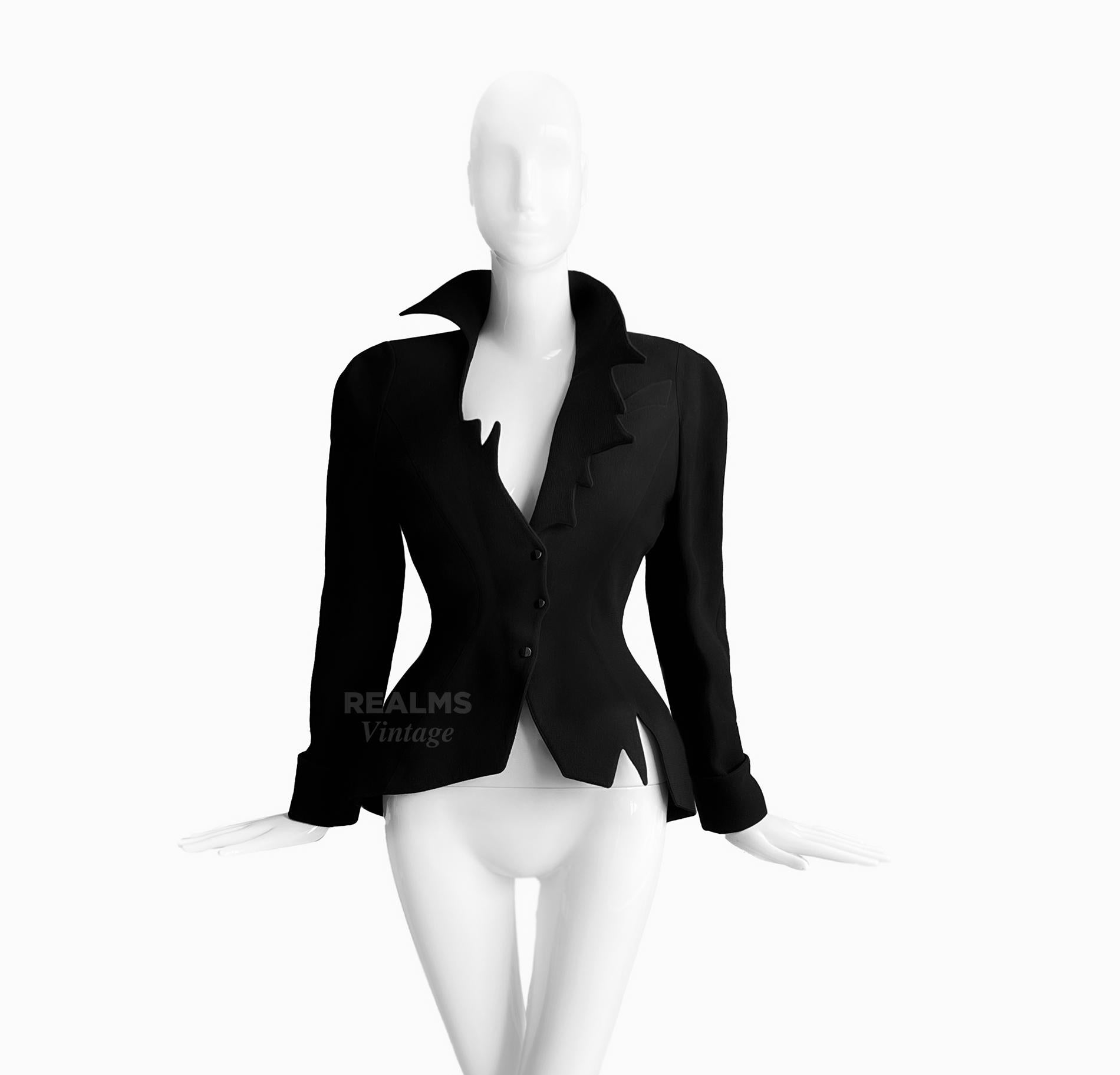 Thrilling Thierry Mugler LES INFERNALES FW1988/89 Black Dramatic ZigZag Jacket For Sale 4