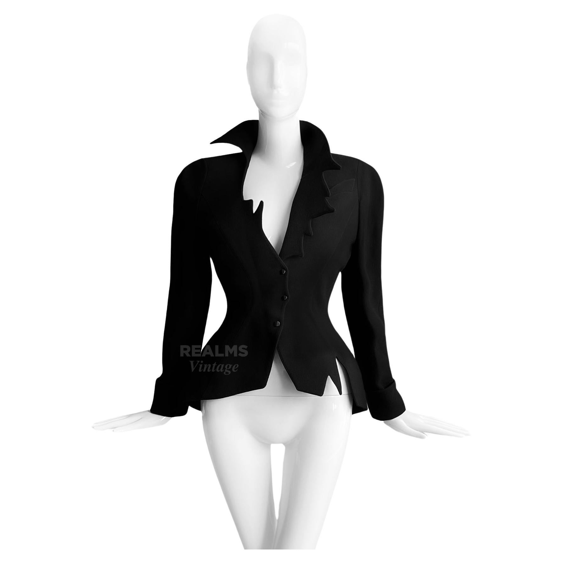 Thrilling Thierry Mugler LES INFERNALES FW1988/89 Black Dramatic ZigZag Jacket For Sale