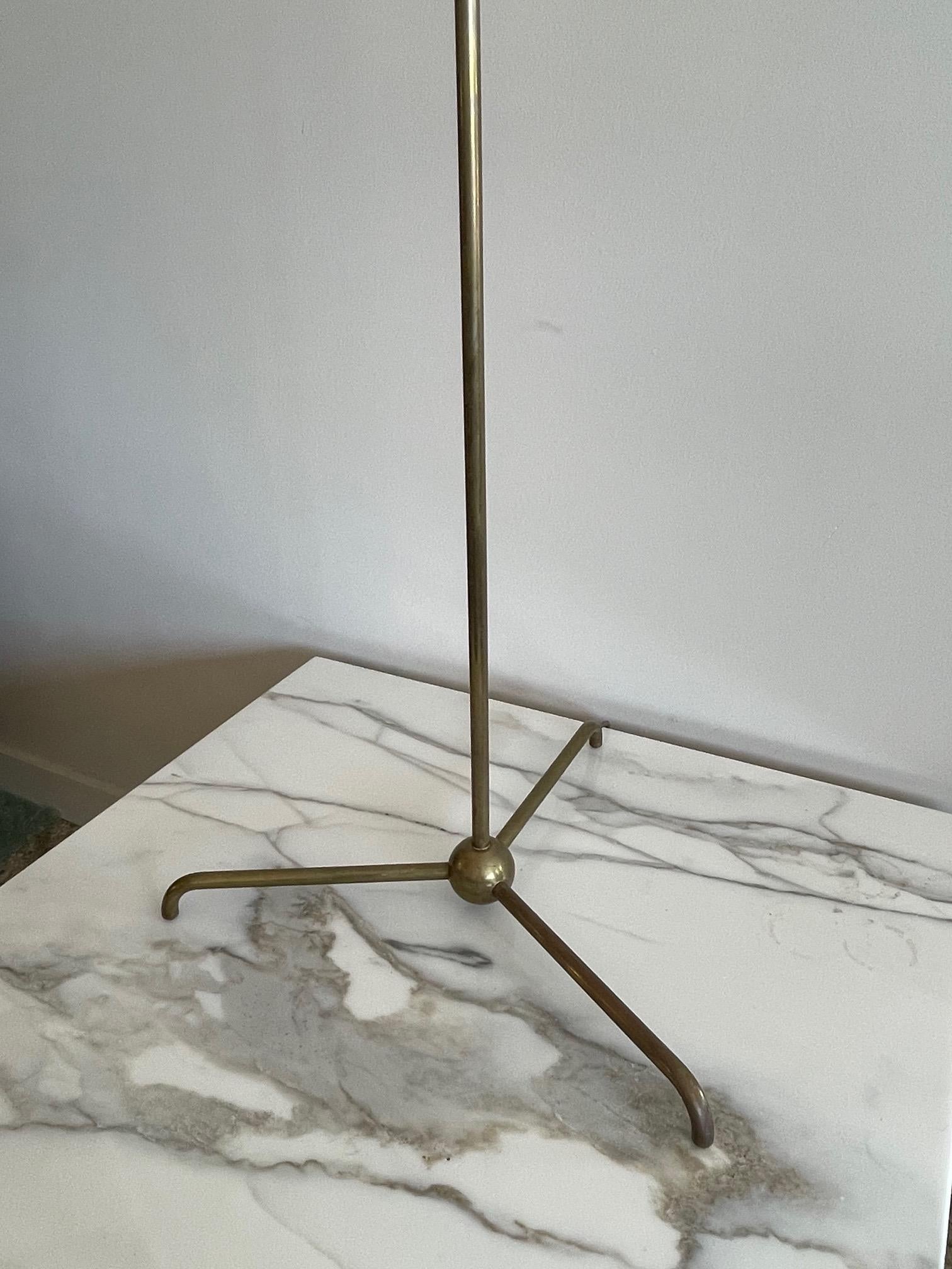 Mid-Century Modern T.H.Robsjohn-Gibbings Brass Floor Lamp Hansen Lighting ca' 1950's For Sale