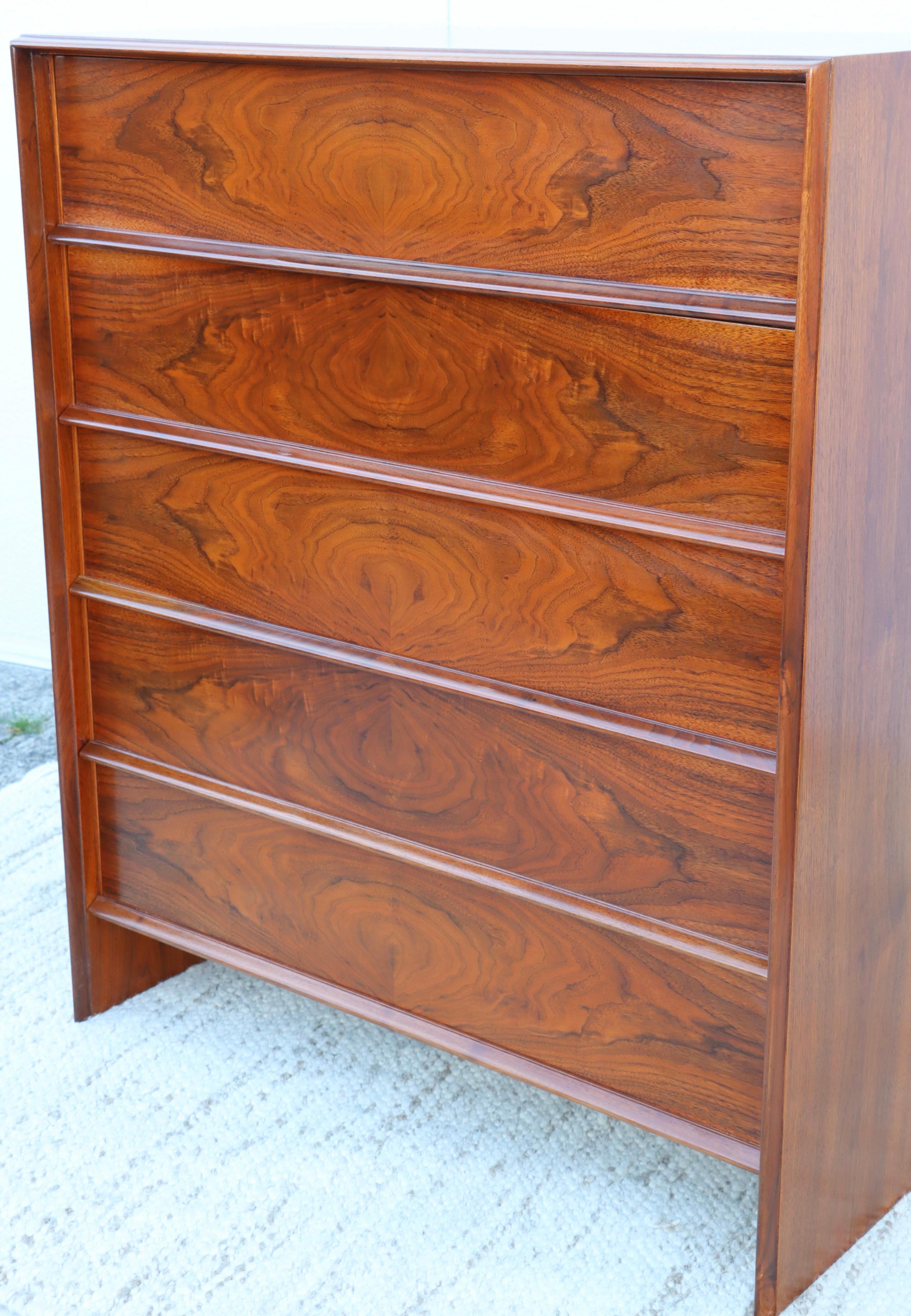 T.H.Robsjohn Gibbings for Widdicomb 5 Drawer Tall Dresser 7