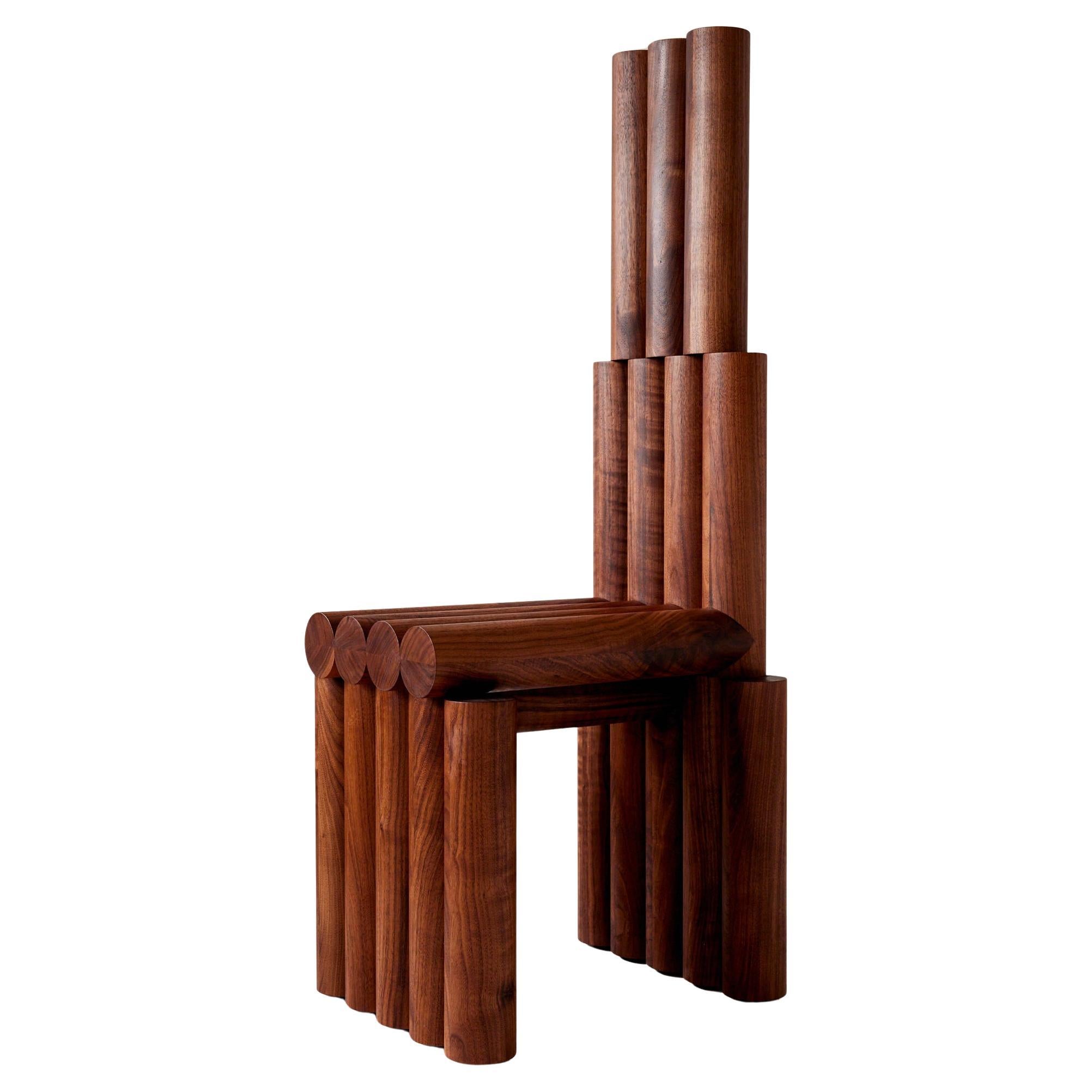 Thronsessel von Hannah Bigeleisen, Nussbaum massiv, Modernes Design, Neu im Angebot
