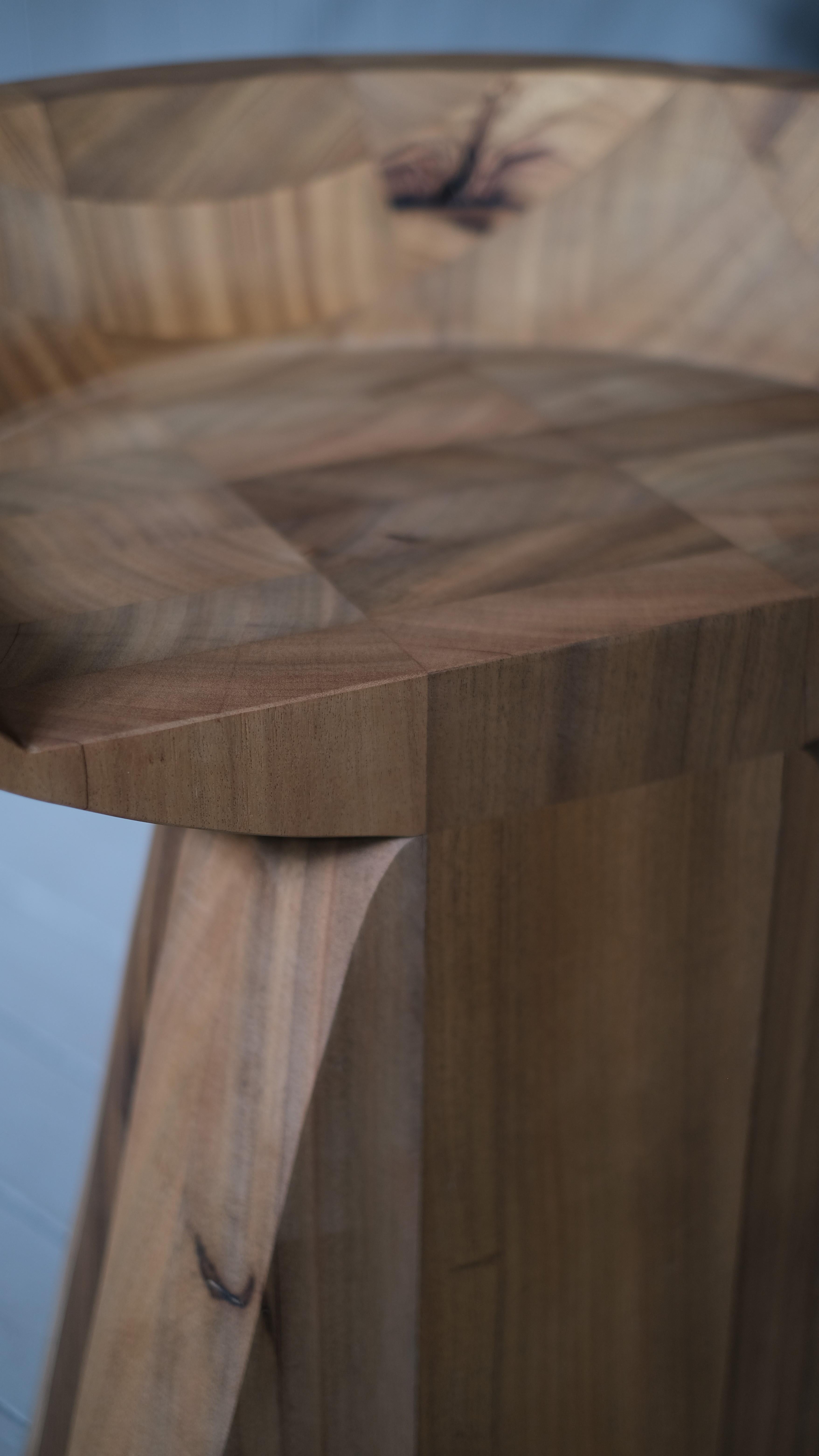 Throne in African Walnut by Arno Declercq 4