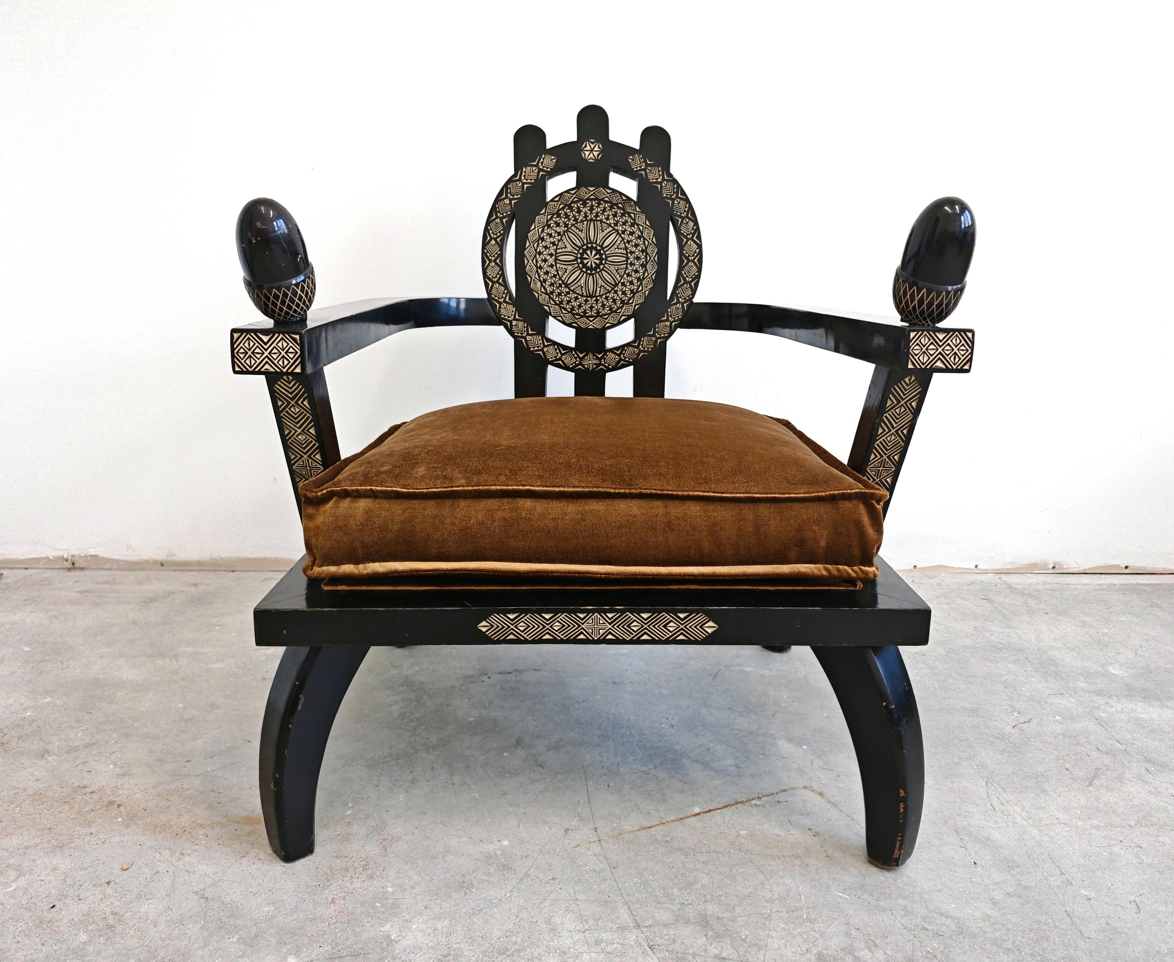 Art Nouveau Throne Shaped hand-carved Armchairs in ebonized oak, designed by Ettore Zaccari For Sale