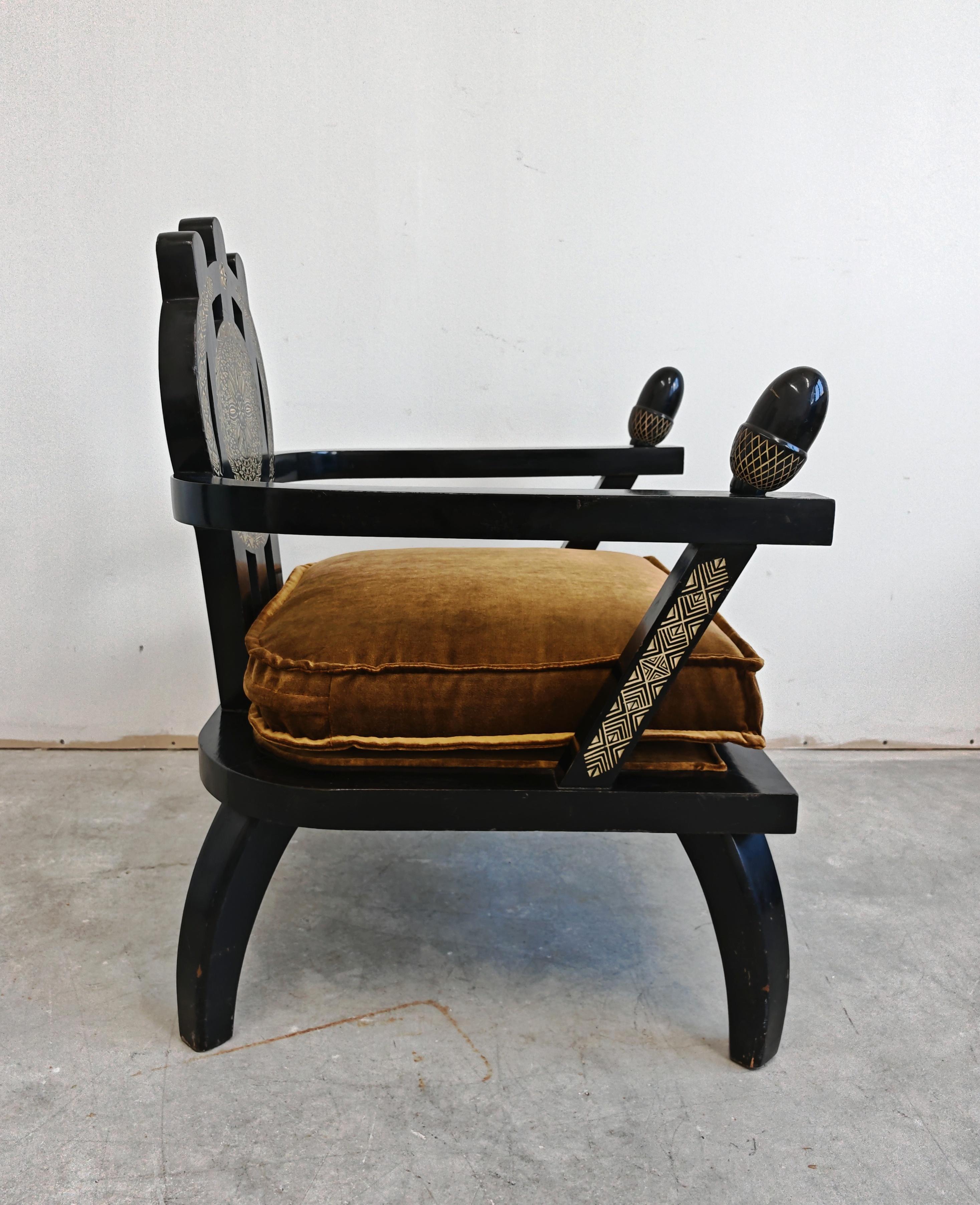 Throne Shaped hand-carved Armchairs in ebonized oak, designed by Ettore Zaccari For Sale 1