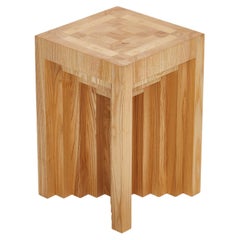 Table d'appoint Throne en bois de frêne naturel par Heilig Objects