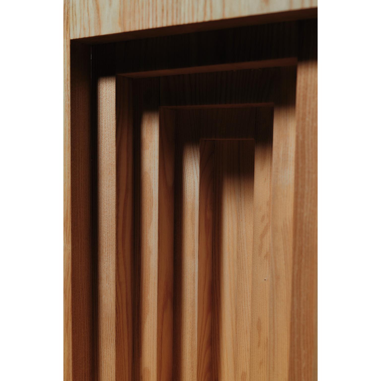 Contemporary Cubic Shape Natural Ash Wood Side Table with Fiber Seating by Heilig Objects For Sale