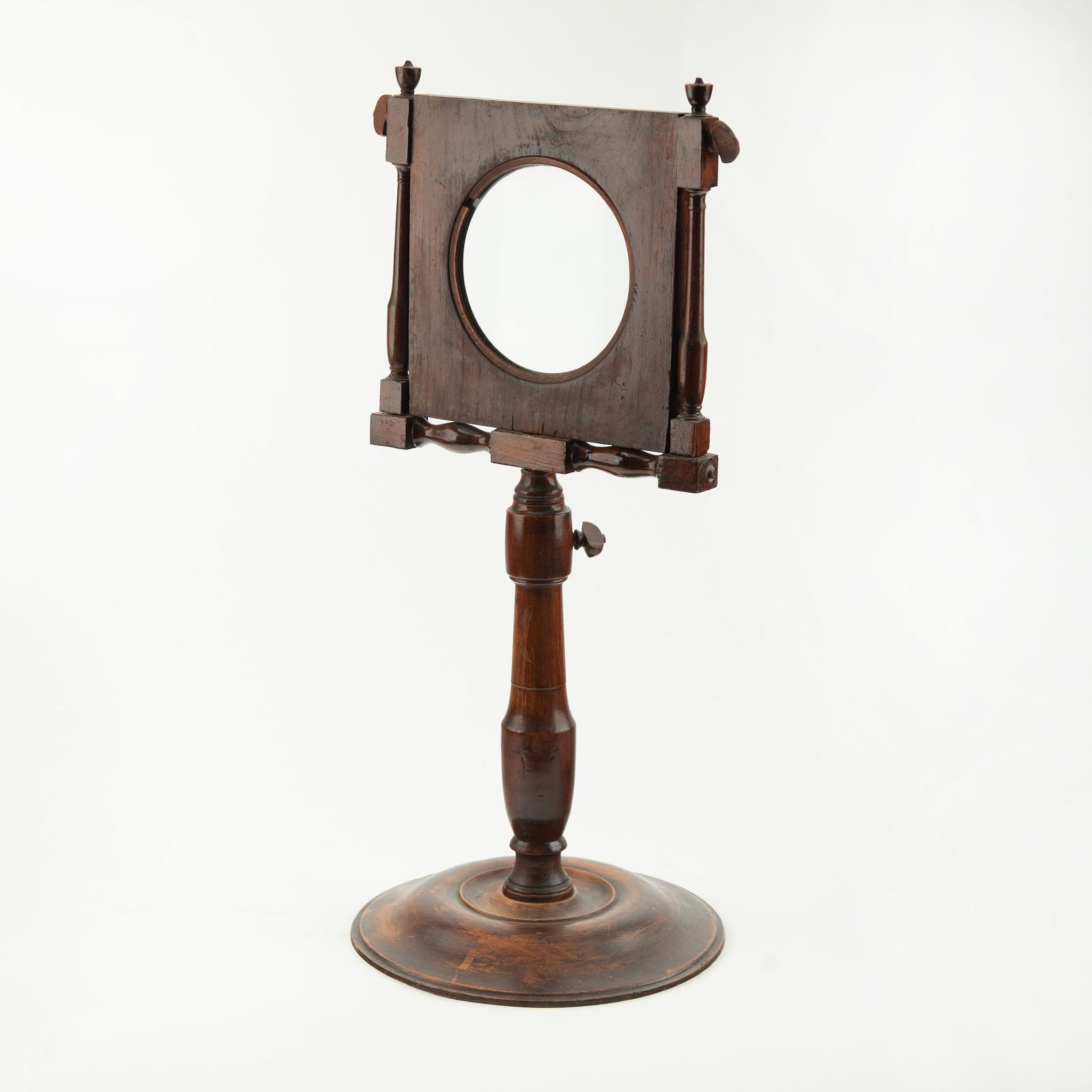French Through the Lens: 19th Century Standing Magnifying Glass For Sale