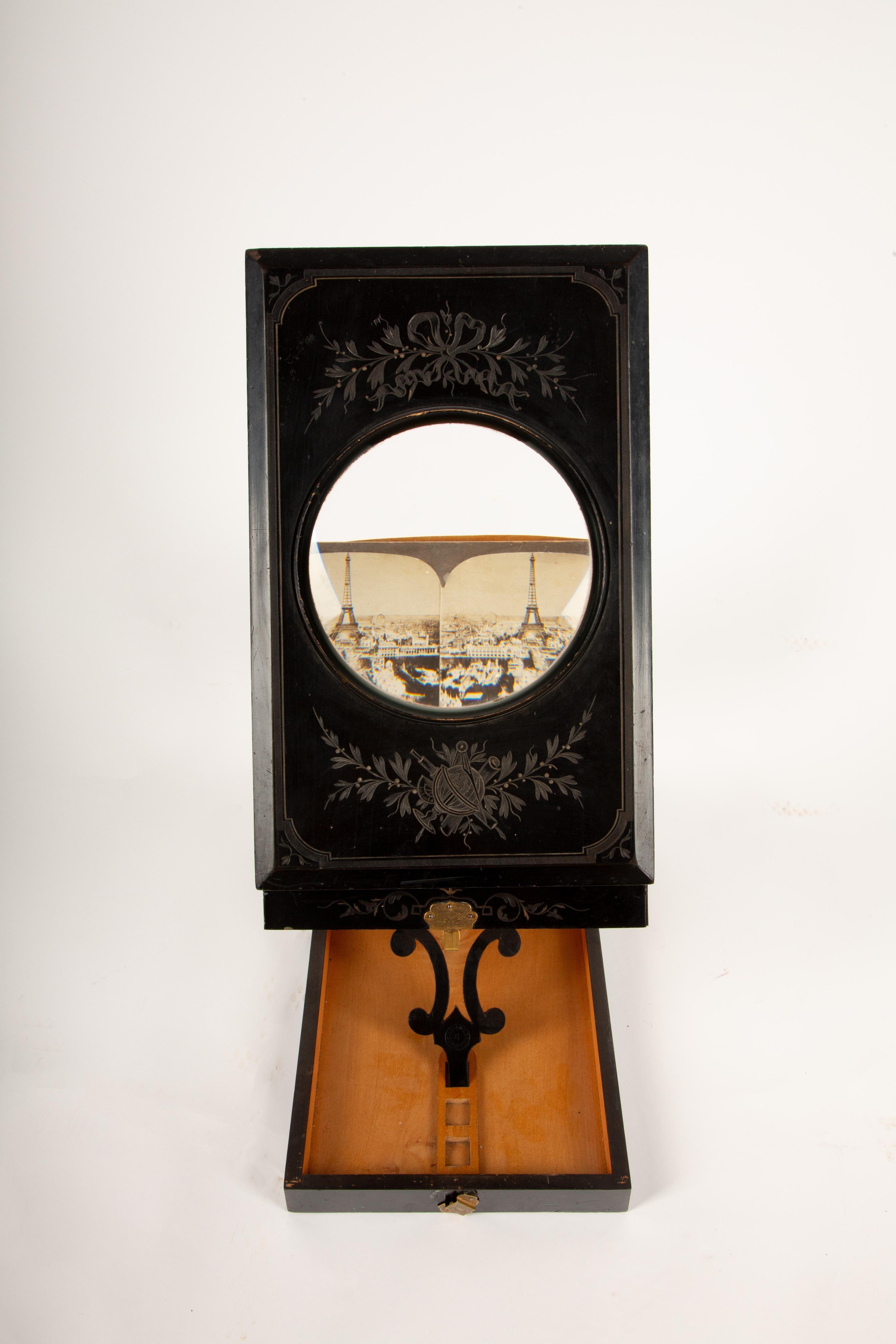 19th Century Through the Looking Glass: Napoleon III Magnifying Graphoscope