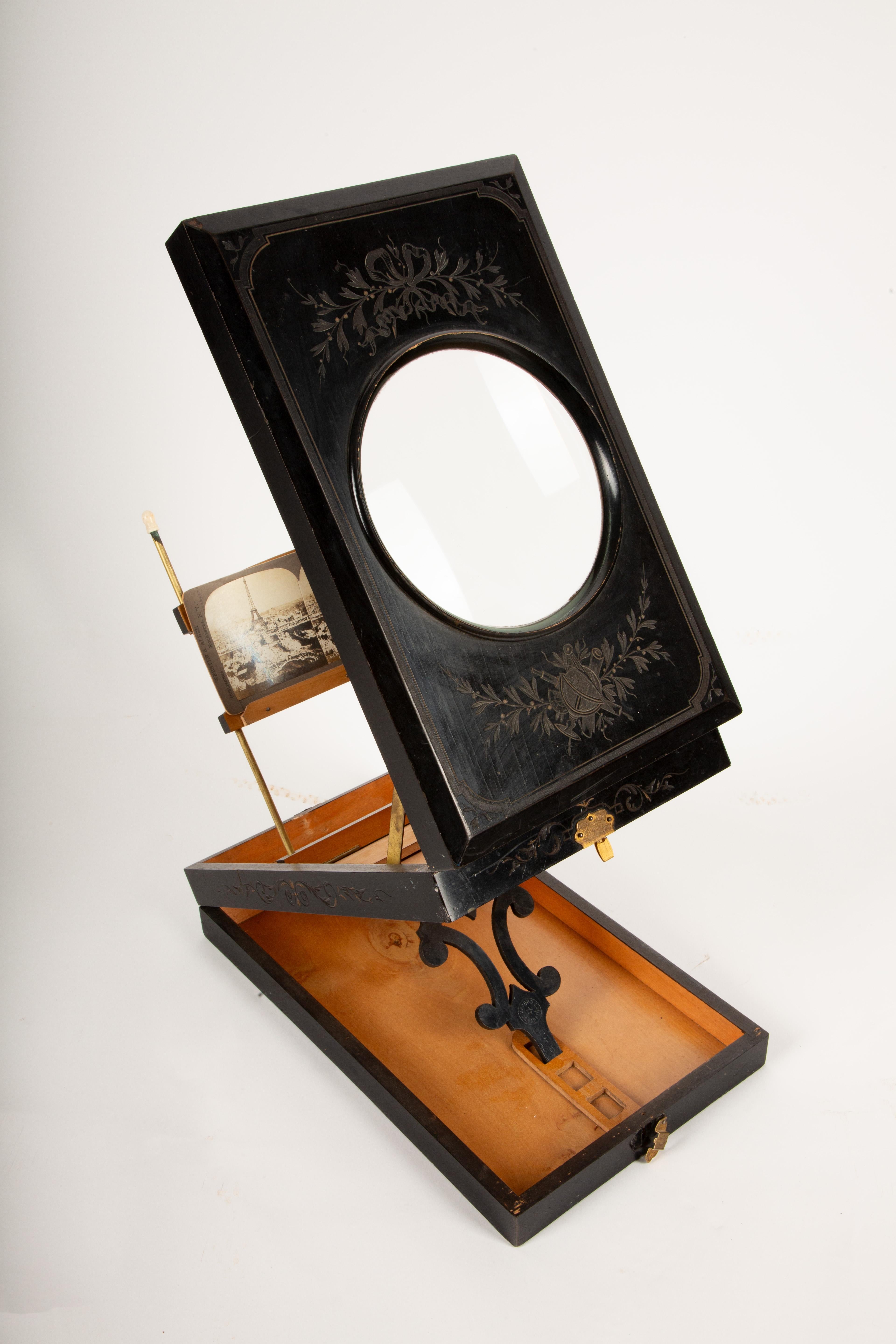 Through the Looking Glass: Napoleon III Magnifying Graphoscope 1