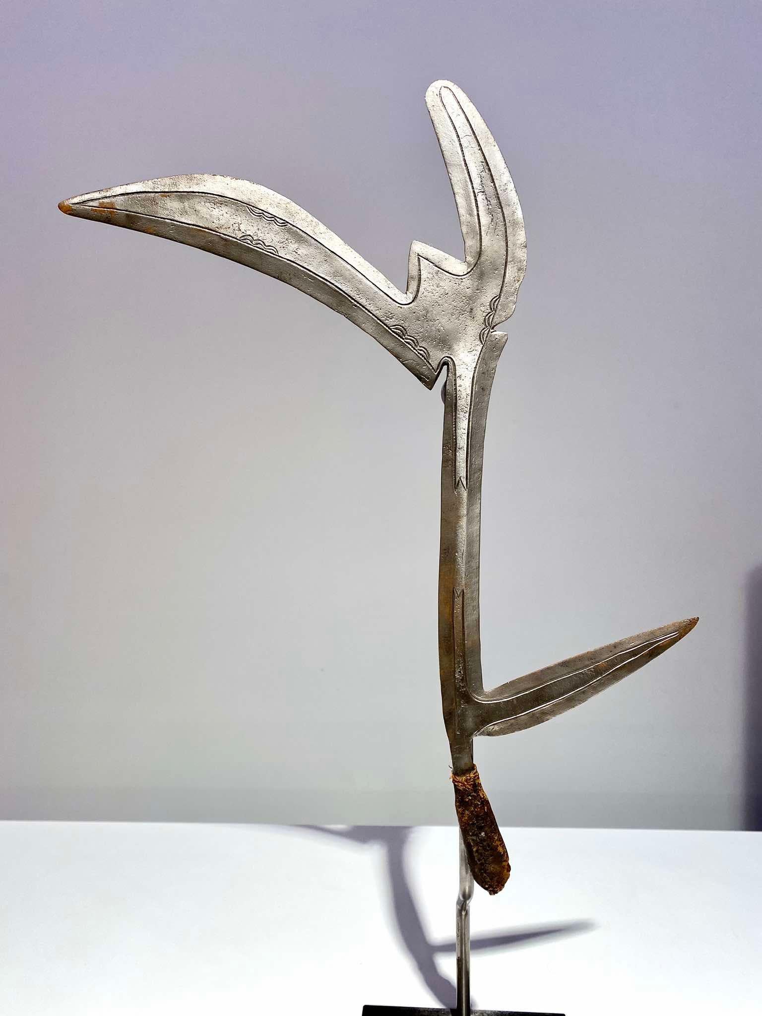 Throwing Knife Of The Banda Yakpa People Mbugbu Central Africa Congo Kipinga For Sale 4