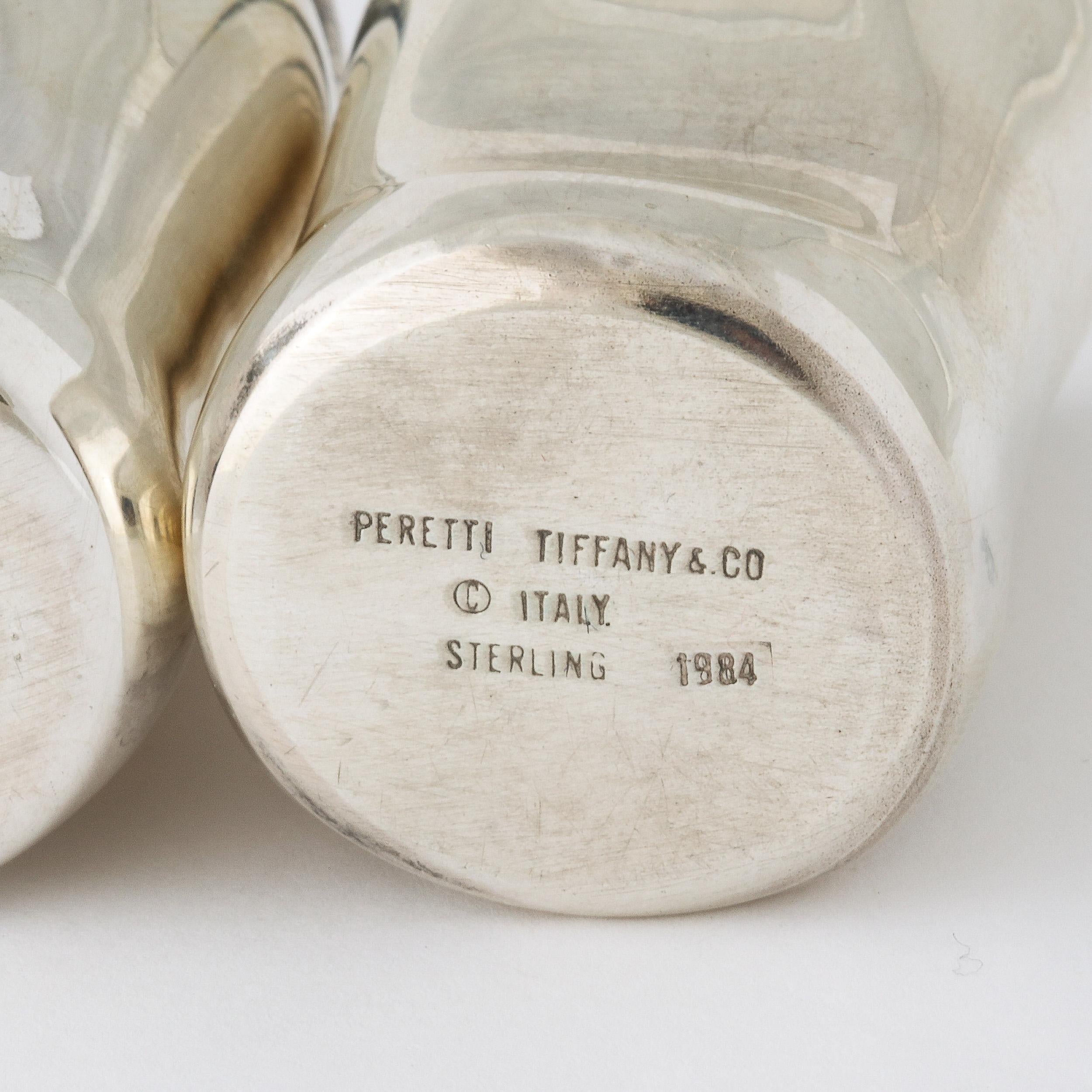 'Thumb Print' Sterling Silver Salt & Pepper Shakers by Elsa Perretti for Tiffany In Excellent Condition In New York, NY