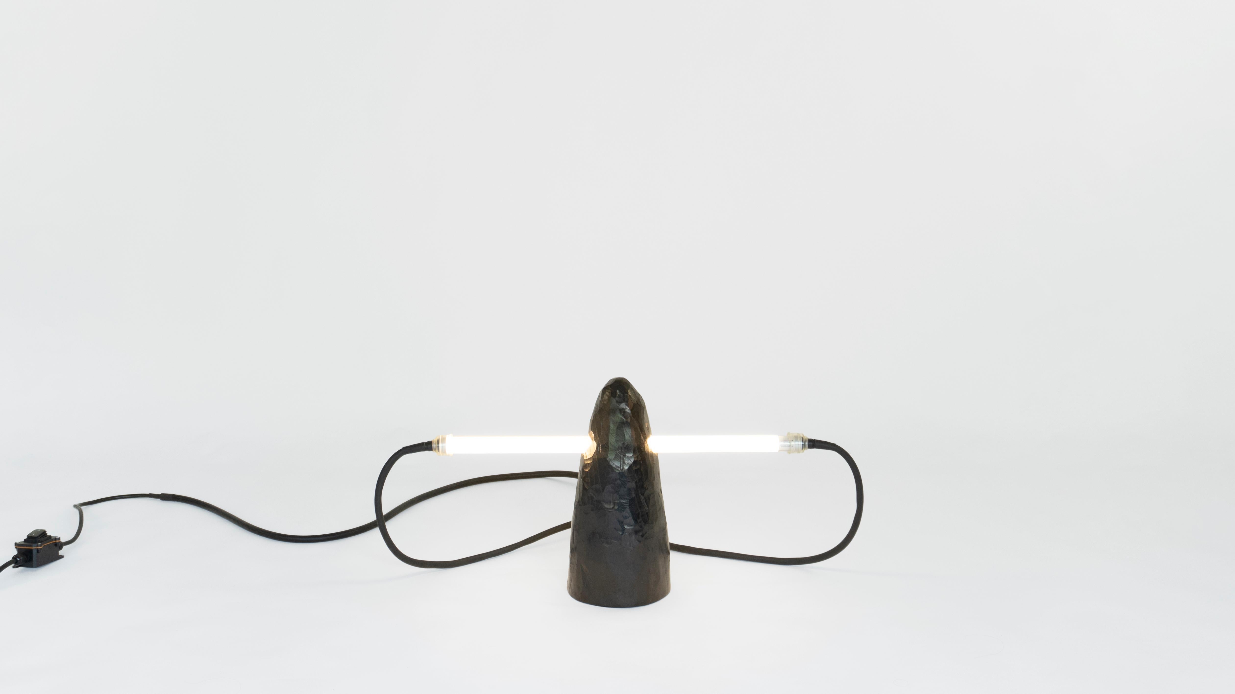 Thumb Table Lamp by Henry D'ath In New Condition For Sale In Geneve, CH