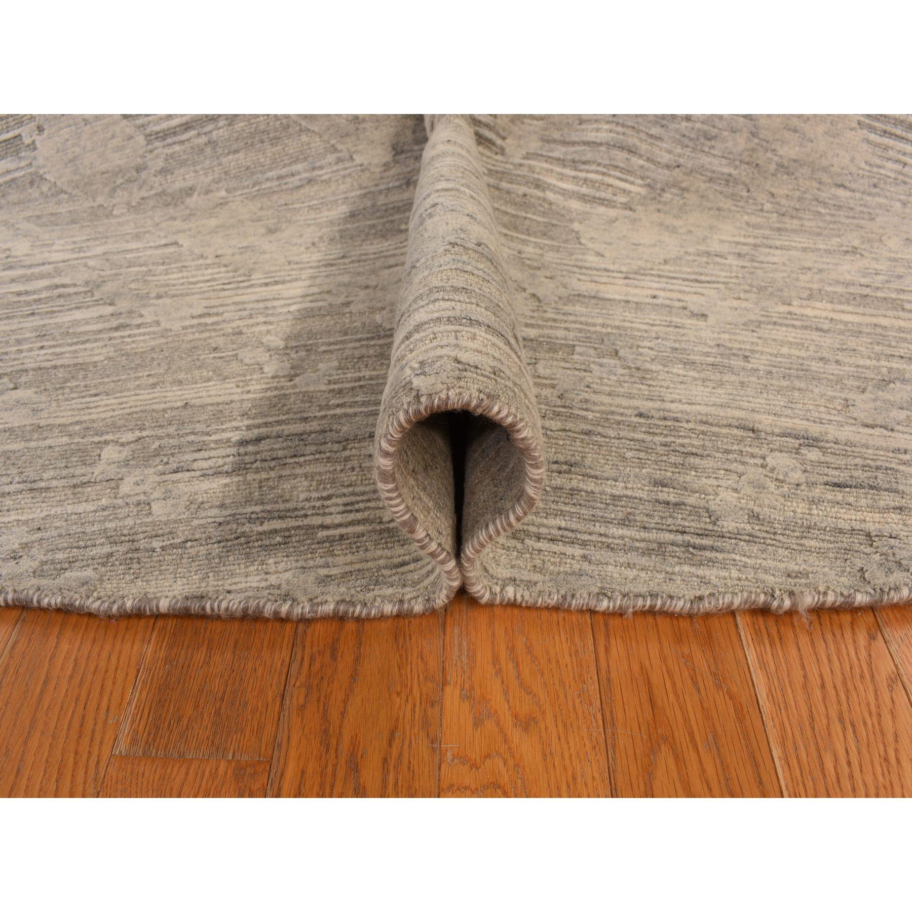 Thunder Gray Undyed Modern Handgeknüpfter runder Teppich aus natürlicher Wolle 8'1