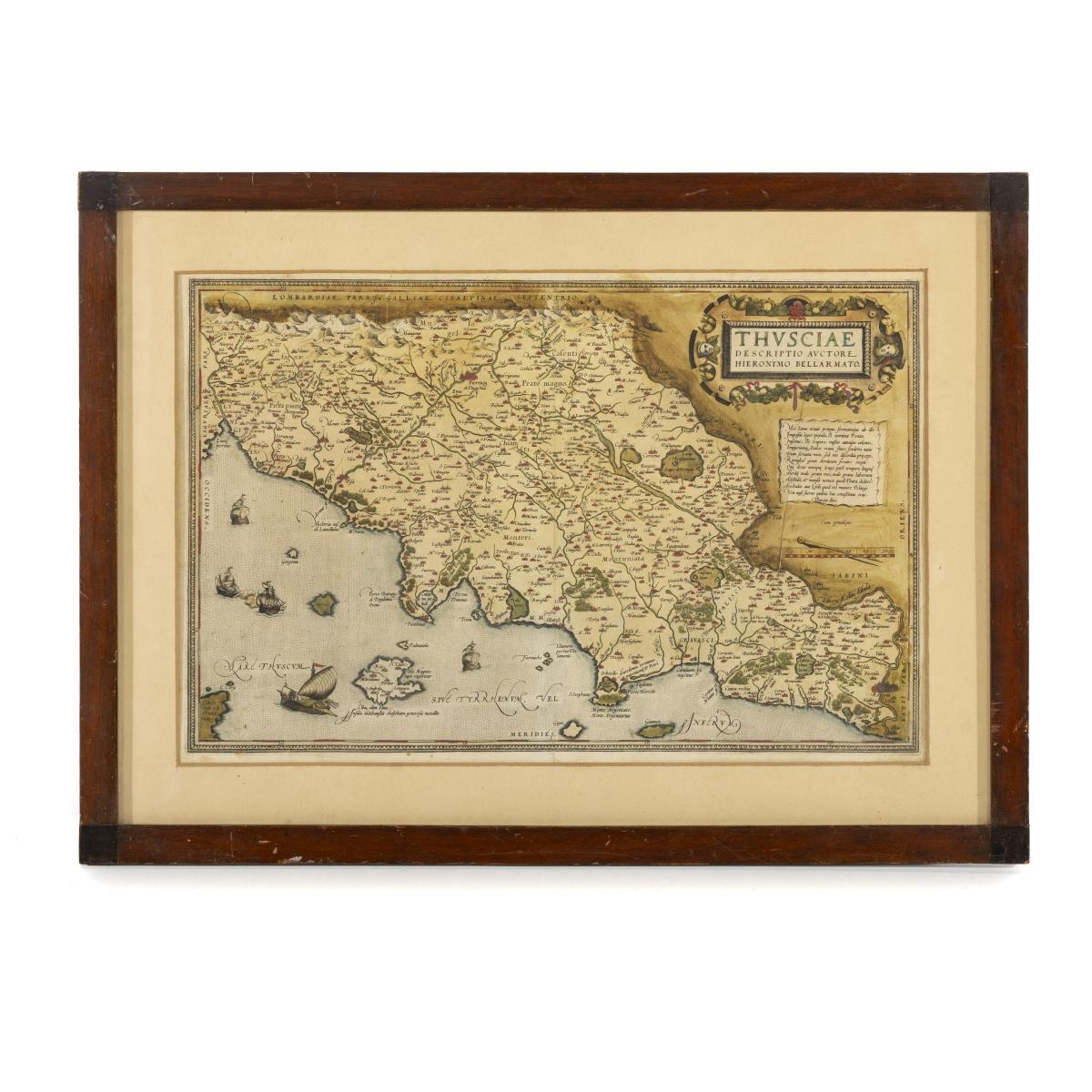 Cette carte finement imprimée représente la région historique de la Toscane, située dans le centre de l'Italie, connue aujourd'hui comme la région englobant une partie de la Toscane, de l'Ombrie et du Latium actuels. Exécutée sur papier, la carte