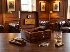 Zigarrenhumidor aus Thuja-Holz von Elie Bleu