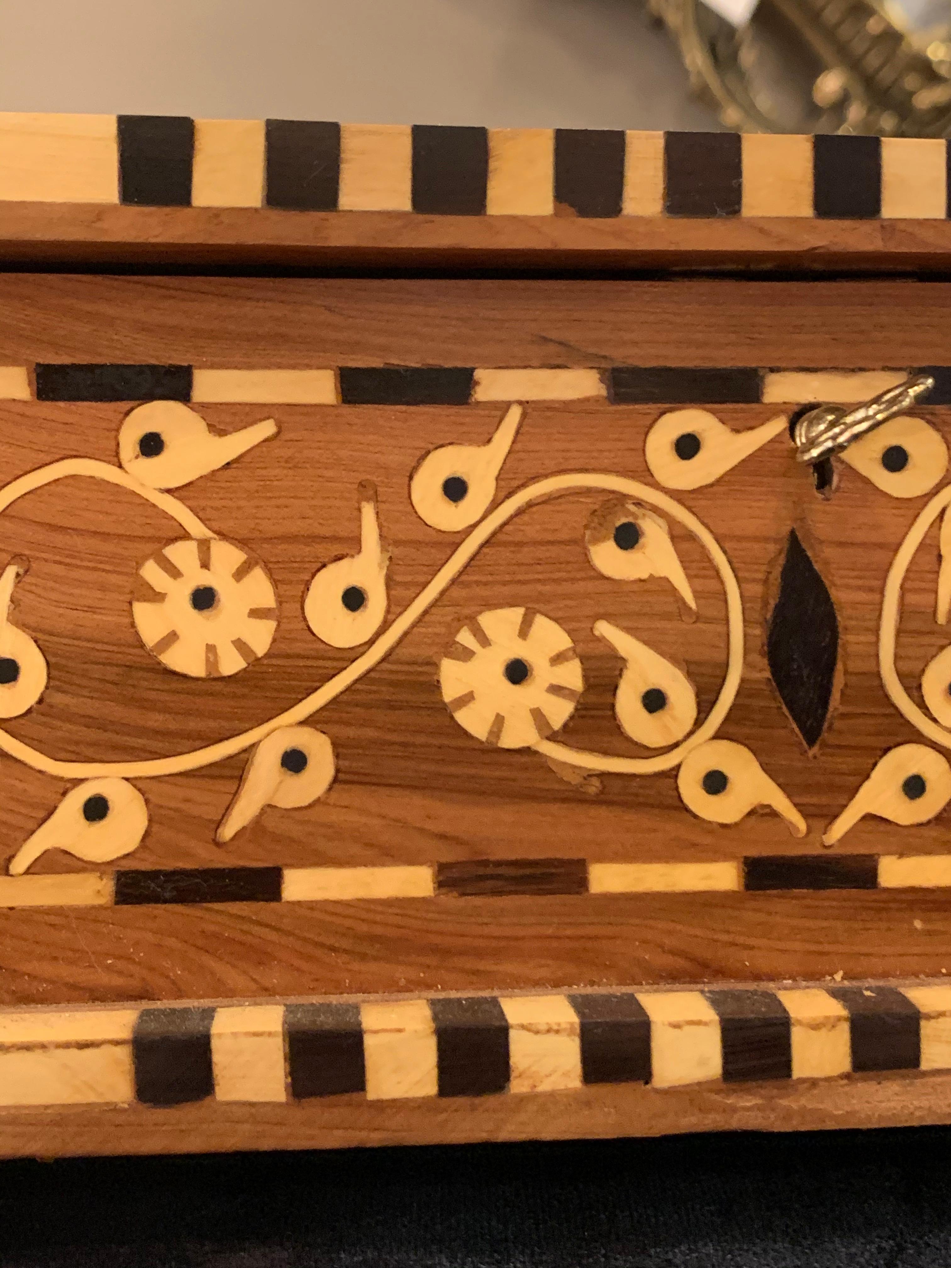 Moroccan Jewelry Box Handmade of Thuya Wood  1