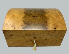 Thuya Wood Vintage Handmade Jewelry Casket Box Manning of Ireland Irish New