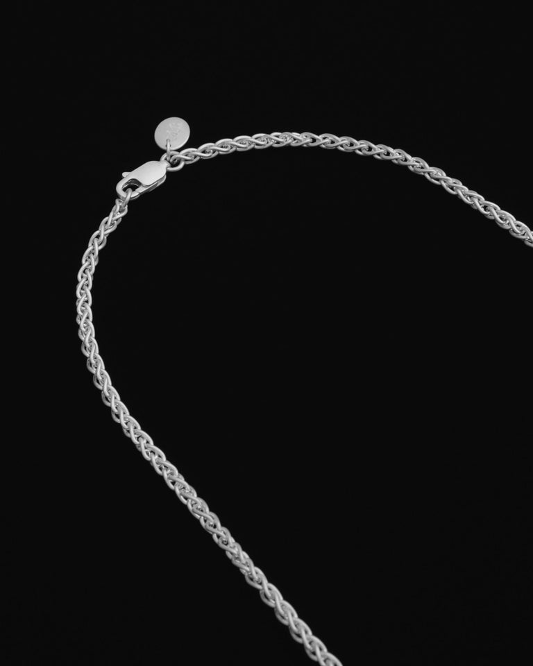 Tiana Marie Combes White Gold Woven Chain Necklace For Sale at 1stDibs