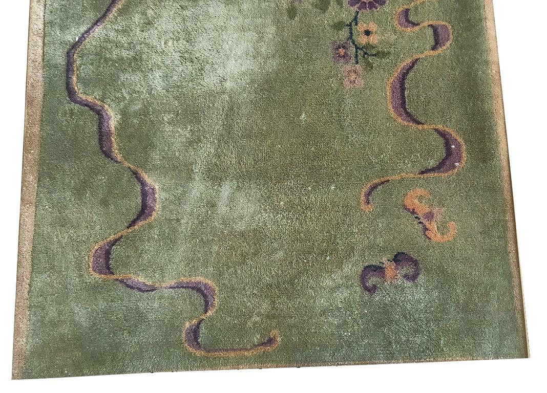 Tianjin / Tientsin Art Deco Rug In Good Condition For Sale In New York, NY