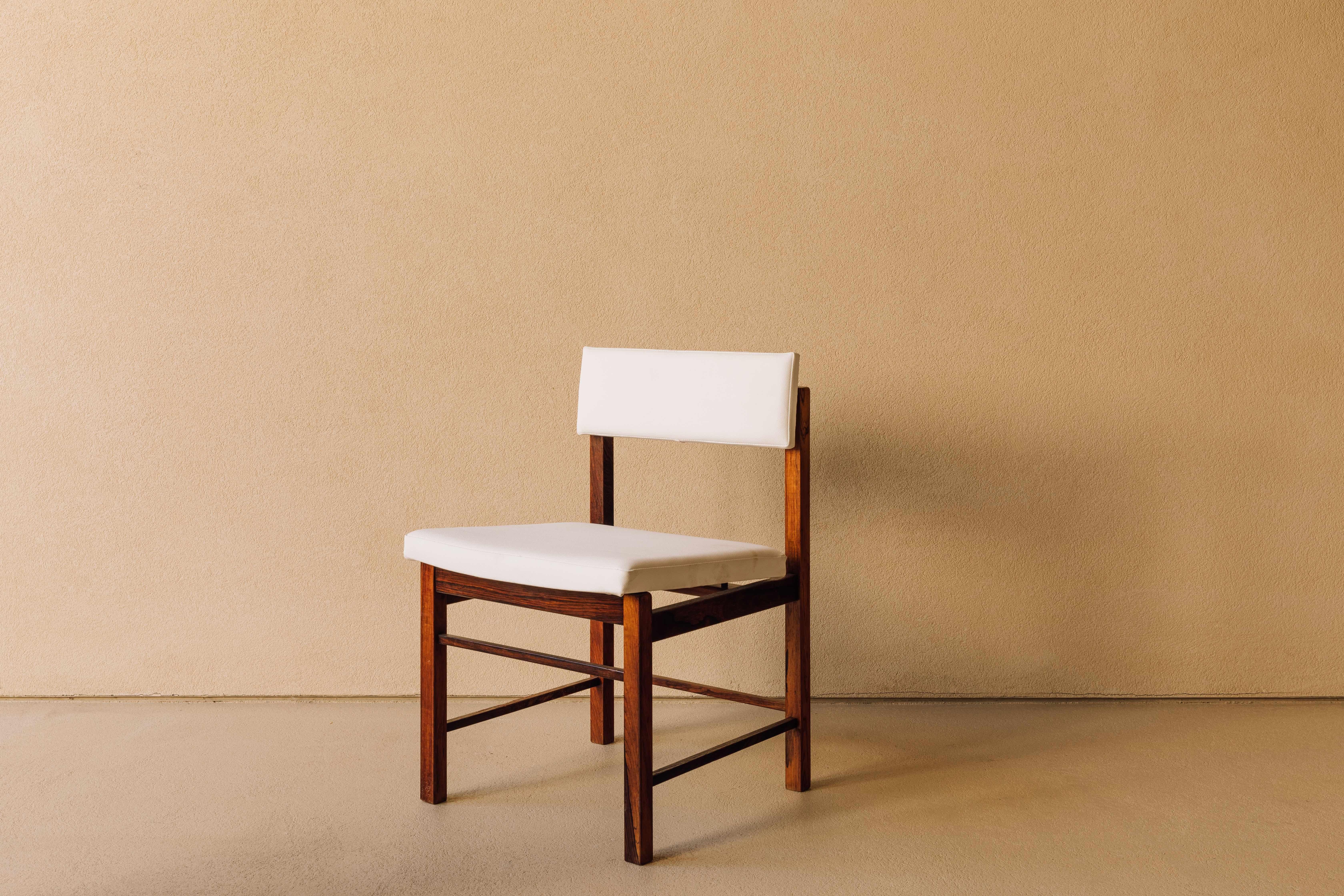 Mid-Century Modern Tiao Dining Chair by Sergio Rodrigues, 1959 For Sale