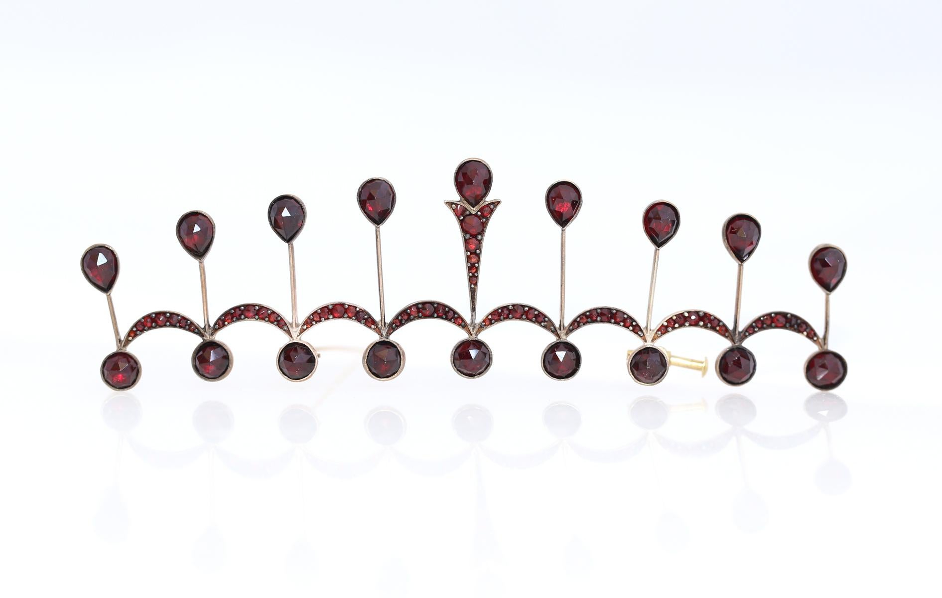 Round Cut Tiara Brooch Garnet Silver Gold, 1900 For Sale