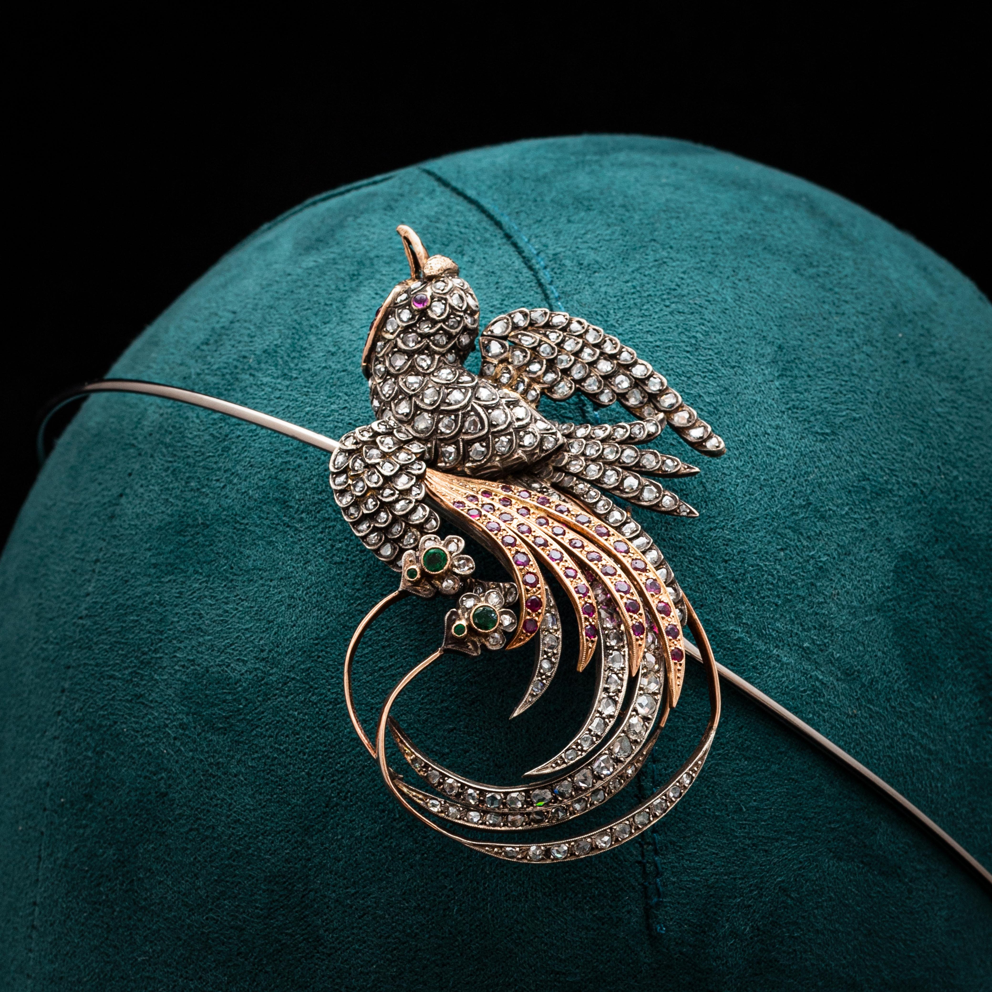 Tiara Convertible Brooch Paradise Bird Diamond Ruby In Good Condition For Sale In Geneva, CH