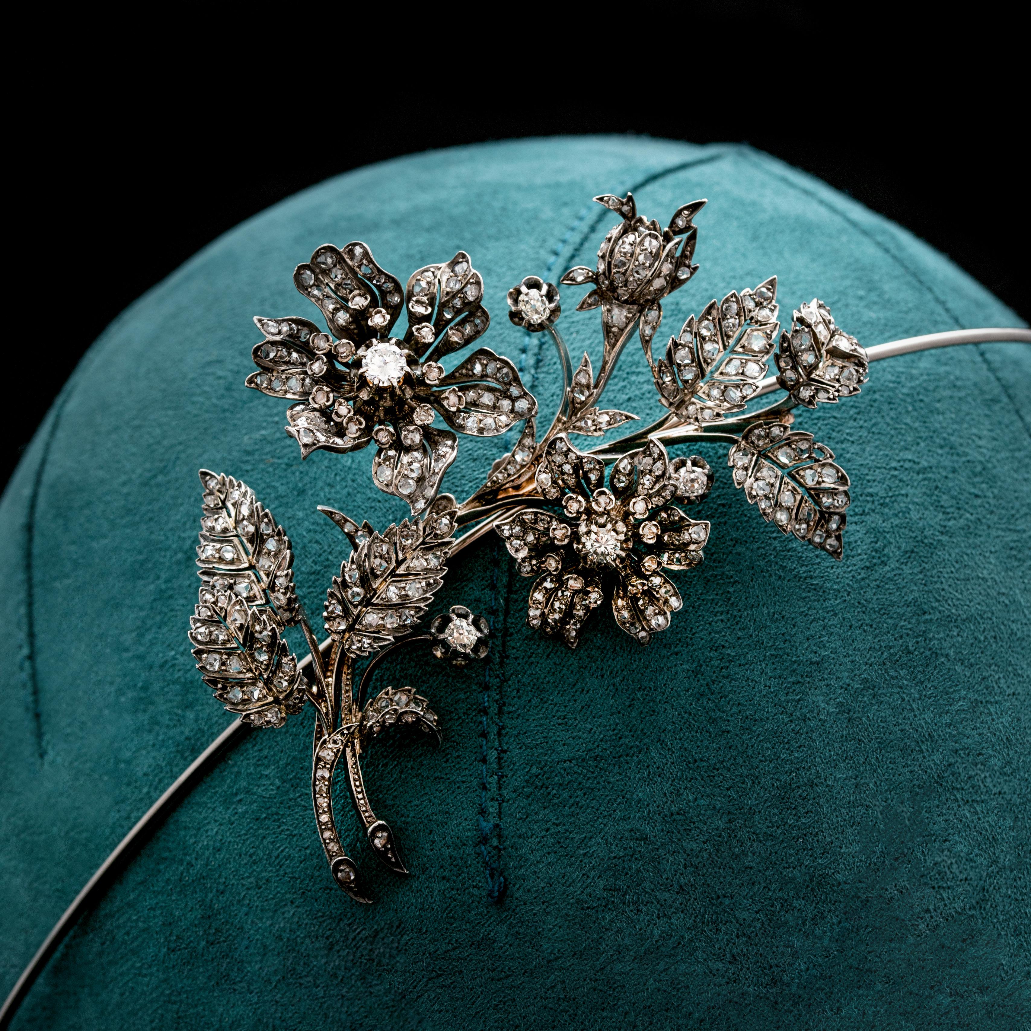 Victorian Tiara Convertible En Tremblant Flower Diamond Brooch For Sale