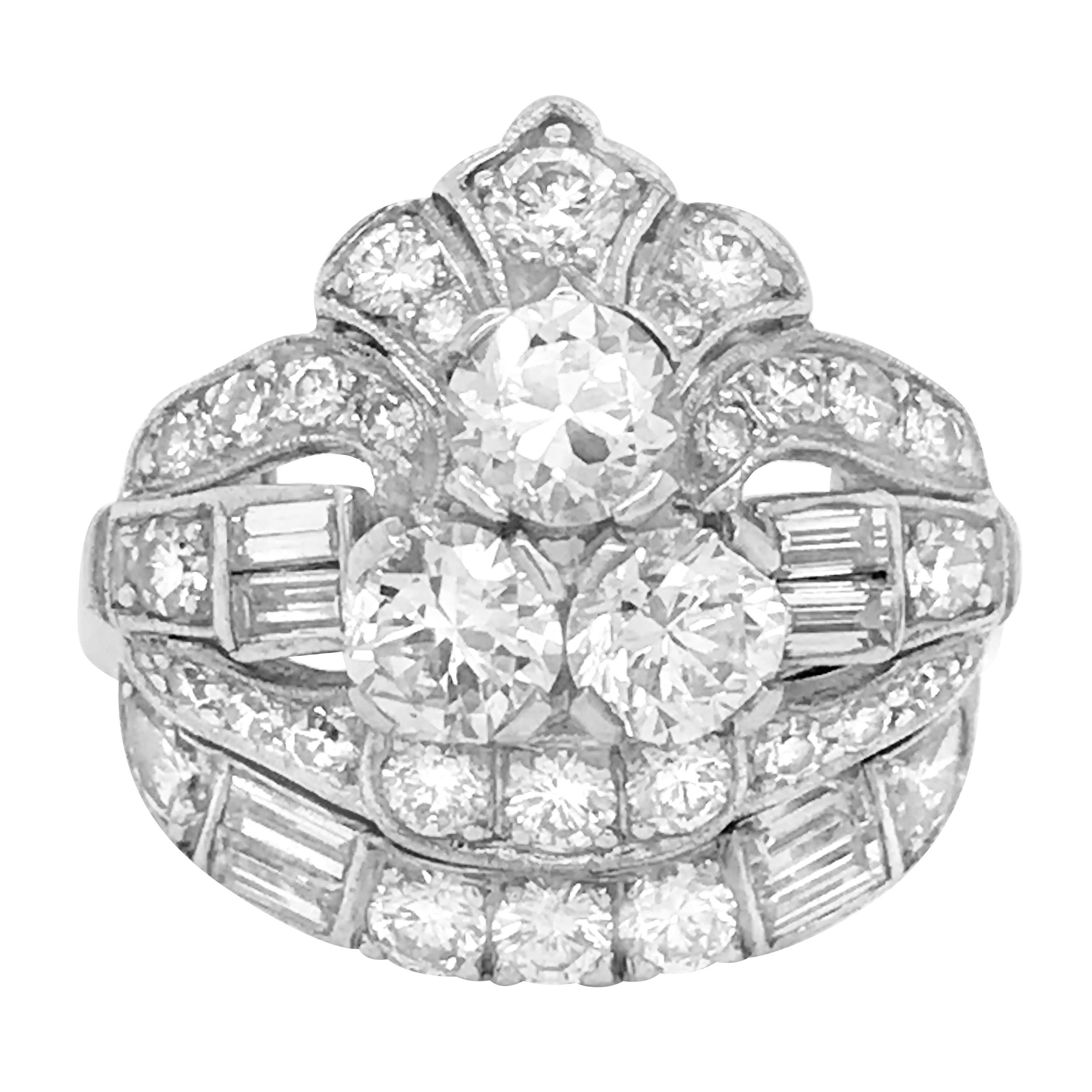 Tiara-Motif Diamond Ring
