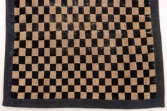 Tibetischer Teppich mit schwarz-braunem Karomuster, 106,7 cm x 85,9 cm
