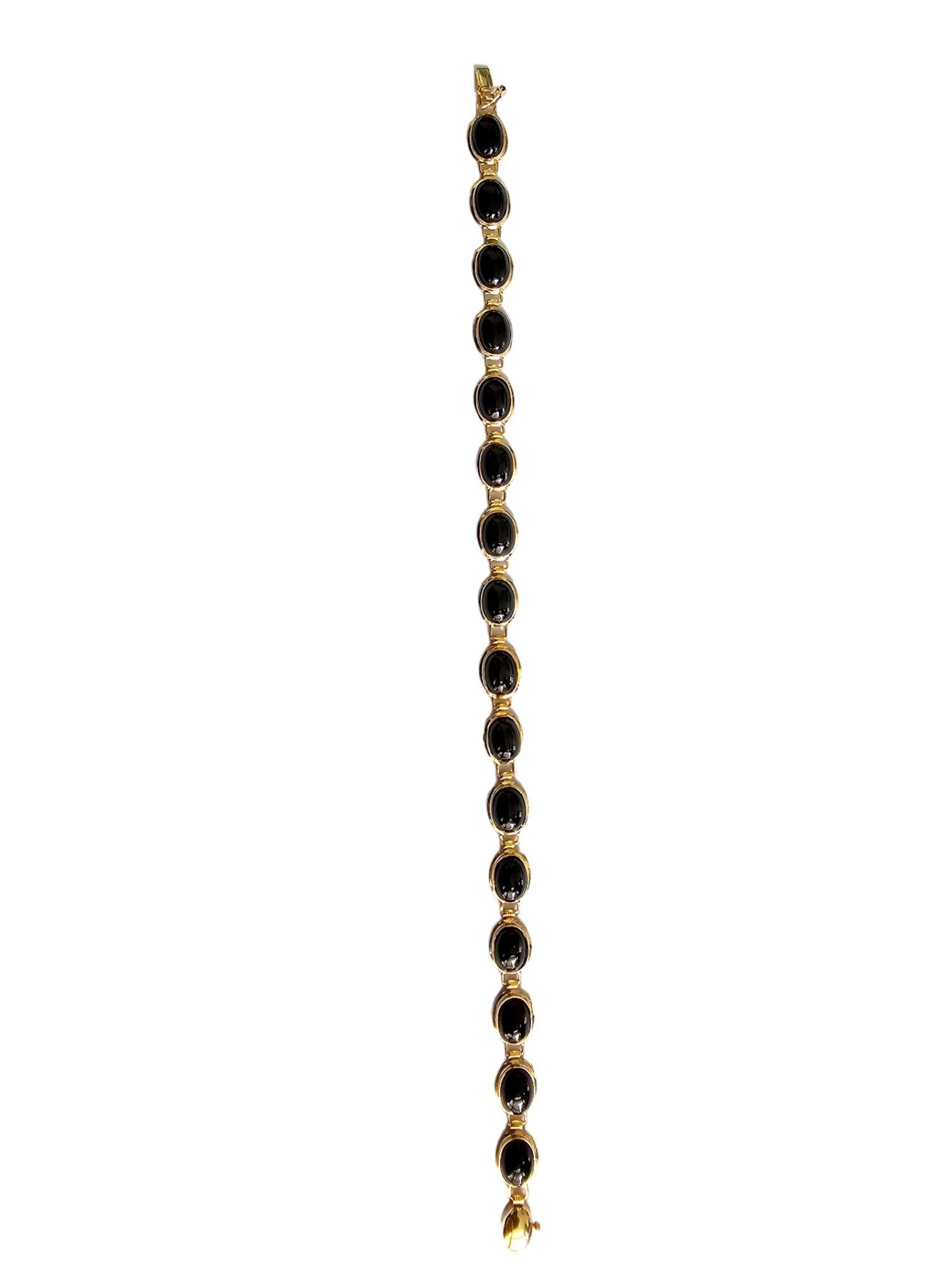 Tibetan Black Onyx Beaded Bracelet (with 14K Solid Yellow Gold) For Sale 7