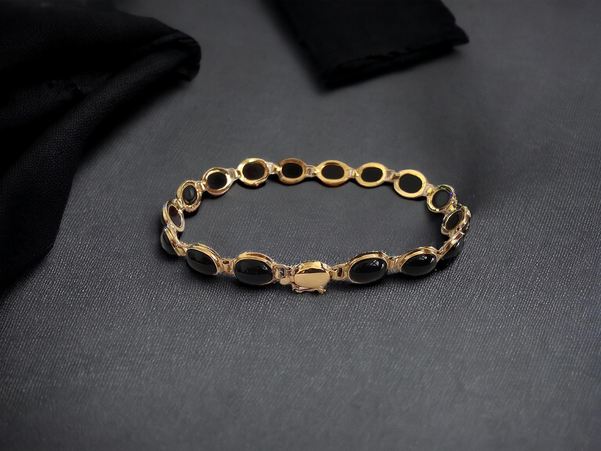 Mixed Cut Tibetan Black Onyx Beaded Bracelet (with 14K Solid Yellow Gold) For Sale