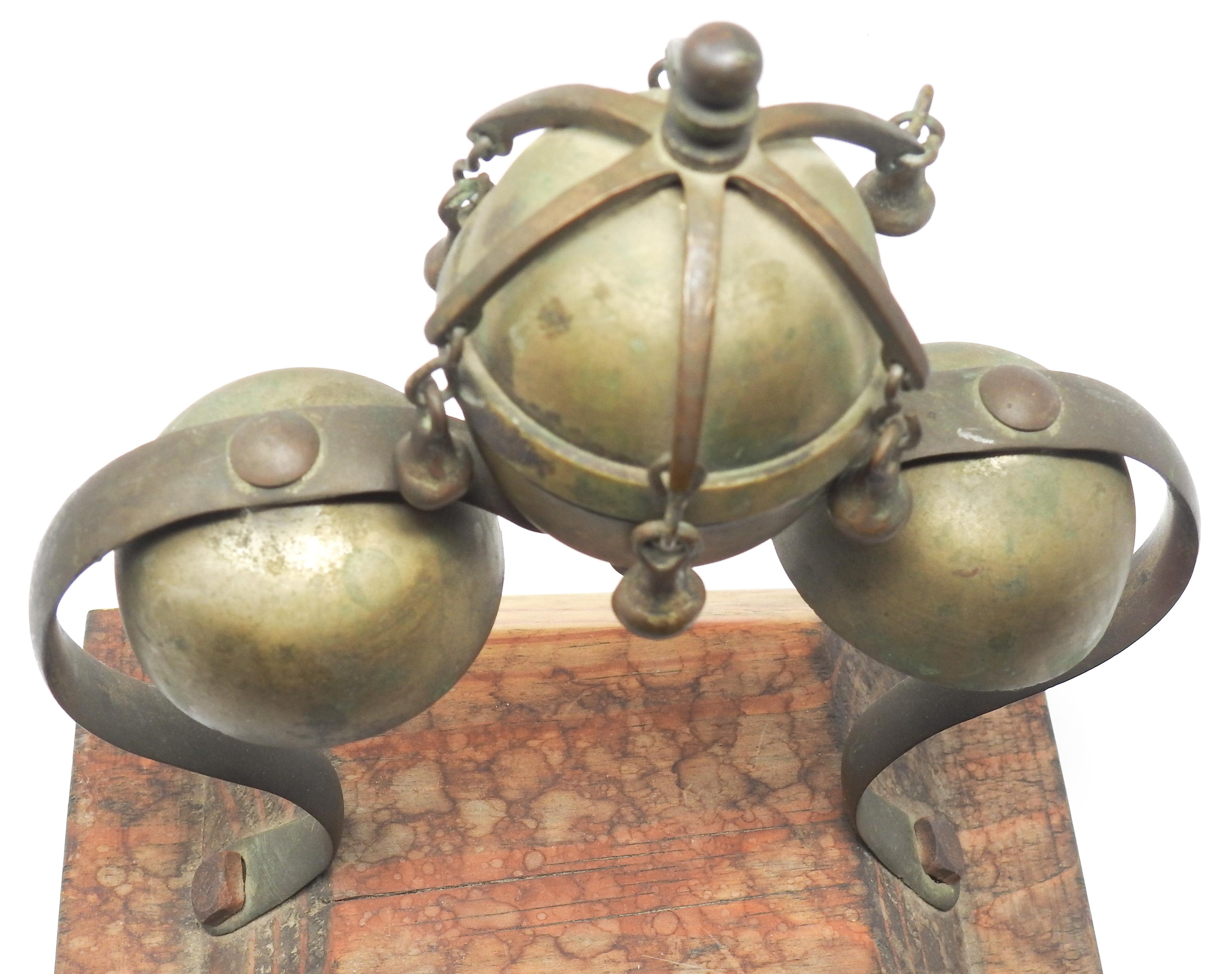 Tibetan Bronze and Brass Temple Meditation Bells on Wood Stand, 19th Century For Sale 6