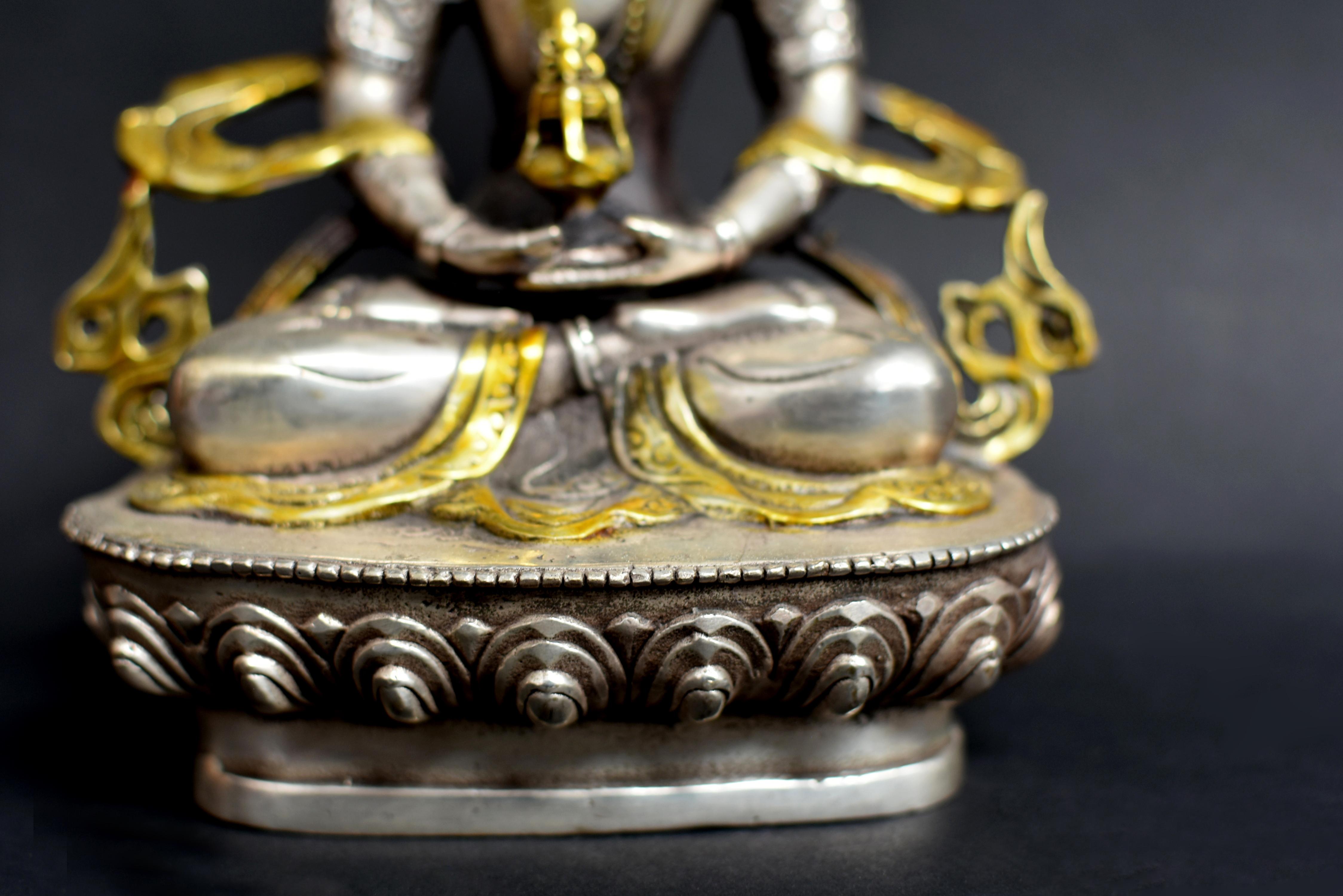 Tibetan Buddha of Long Life Amitayus Gold Tone Silver Bronze  1