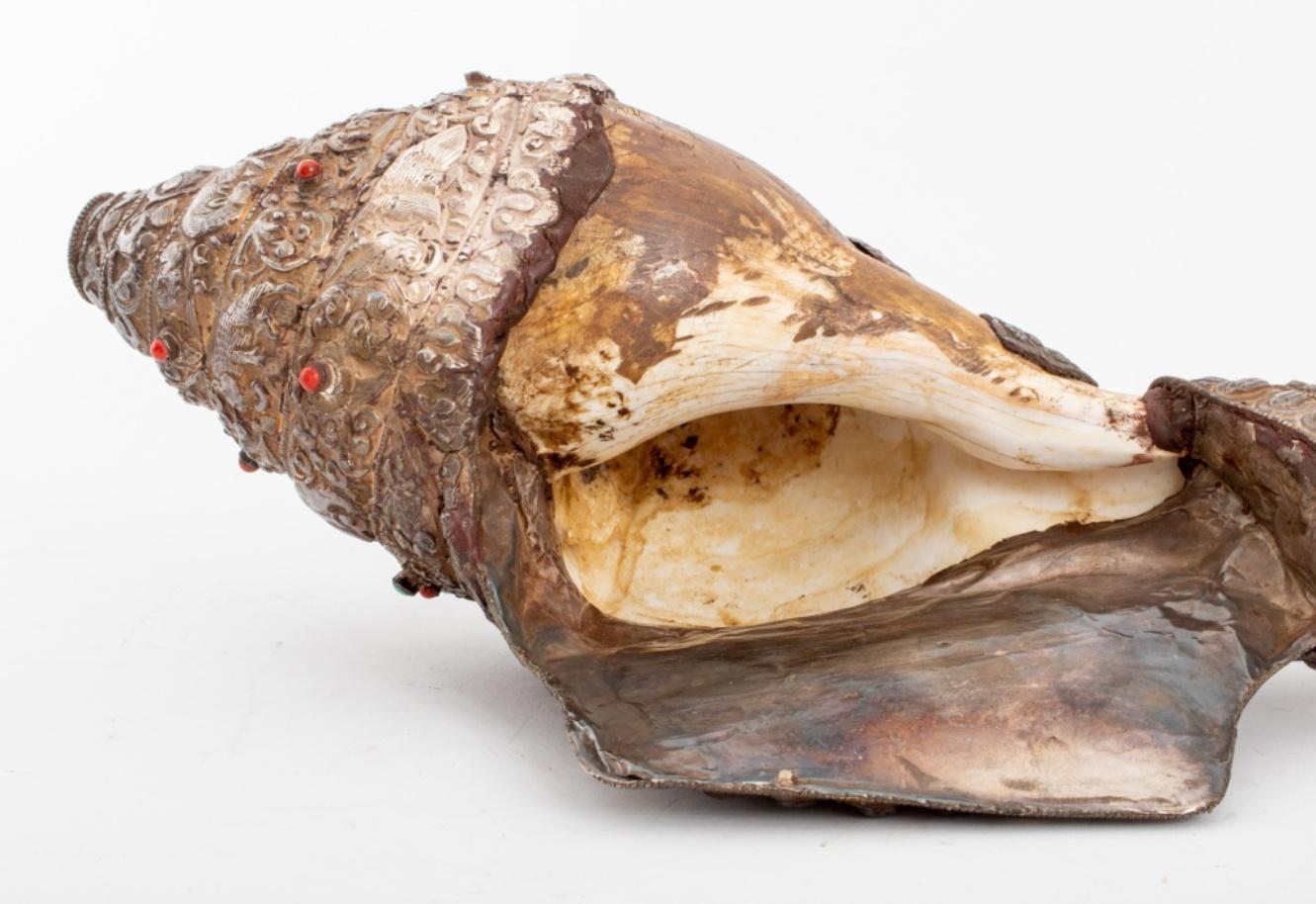 Tibetan Buddhist Silver Covered Shell Horn, 19th C 3