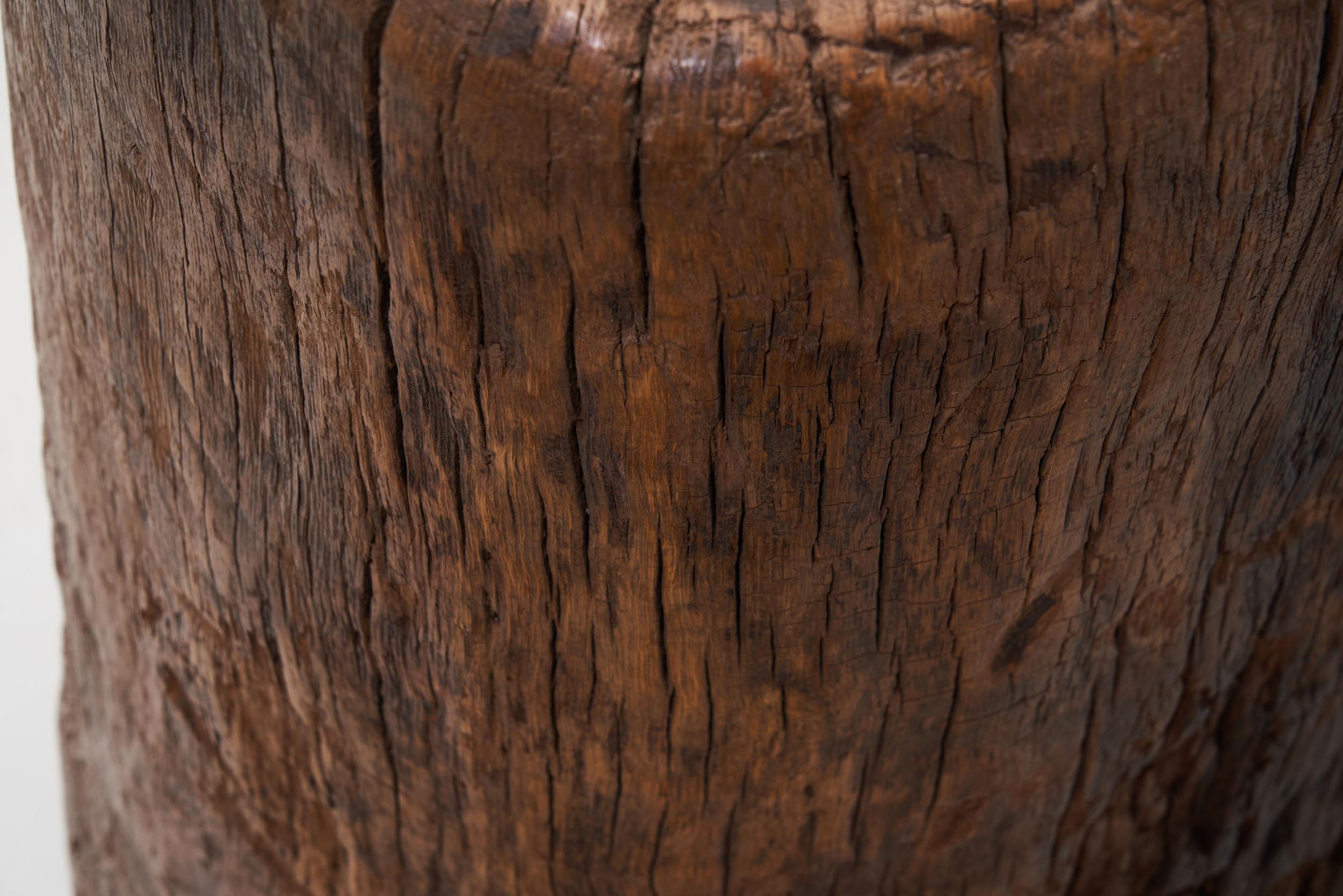 Tibetan Carved Wood “Tête a Tête” Love Seat, Tibet 19th Century For Sale 11