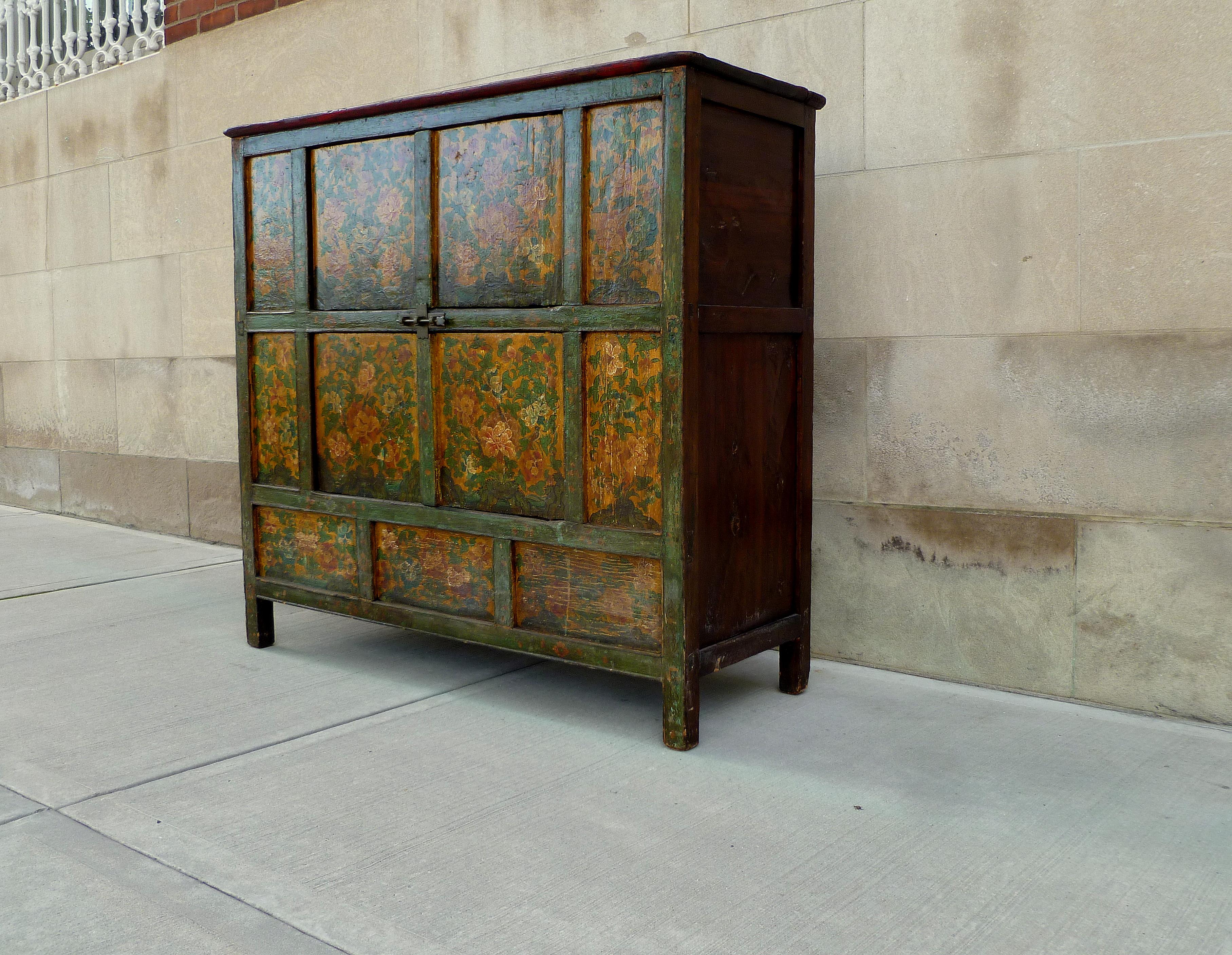 Early 20th Century Tibetan Chest with Floral Motif