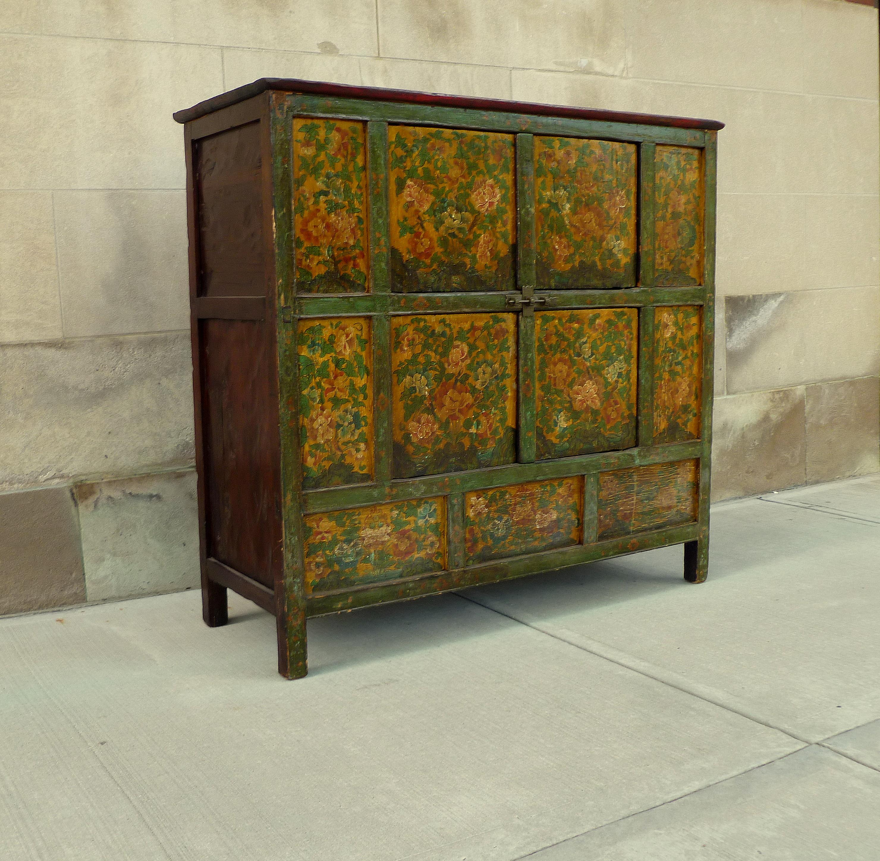 Tibetan Chest with Floral Motif 3