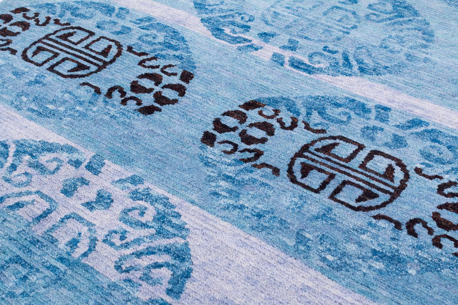 Nepalese Tappeto a rotelle Tibetan Coin Medallion Indigo Wool Handmade Small Runner Rug di Joseph Carini in vendita