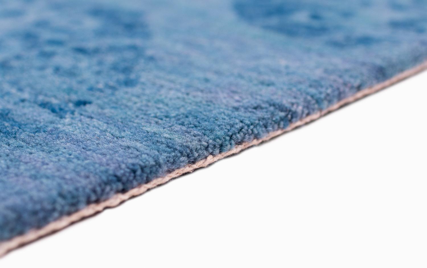 Tappeto a rotelle Tibetan Coin Medallion Indigo Wool Handmade Small Runner Rug di Joseph Carini in vendita 1