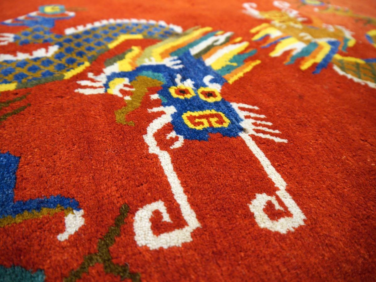 Tibetan Dragon Rug Pure Wool Hand Knotted 2 Dragons on Red Field Mid Century In Good Condition In Lohr, Bavaria, DE