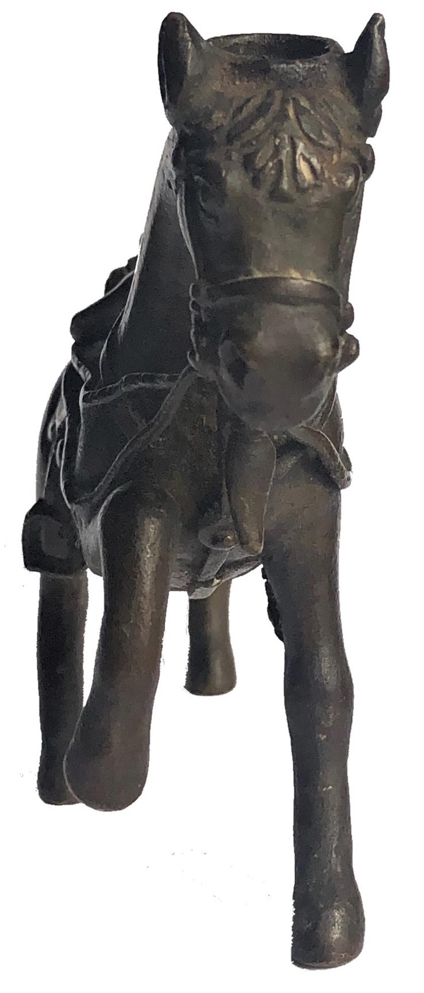 Tibetan Equestrian Bronze Sculpture of Horse in Full Harness, 17th Century For Sale 2