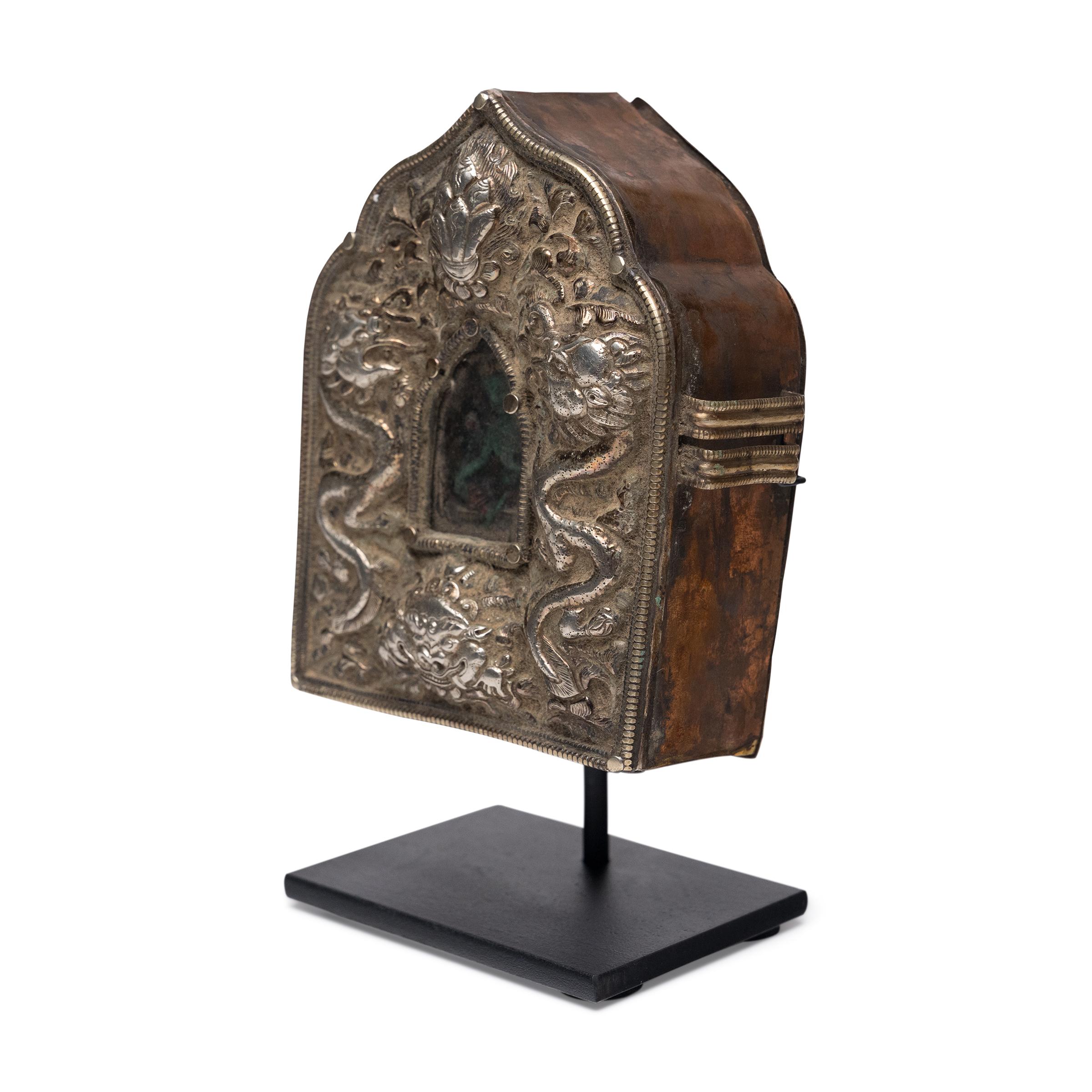 Tibetan Decorative Objects - 54 For Sale at 1stDibs