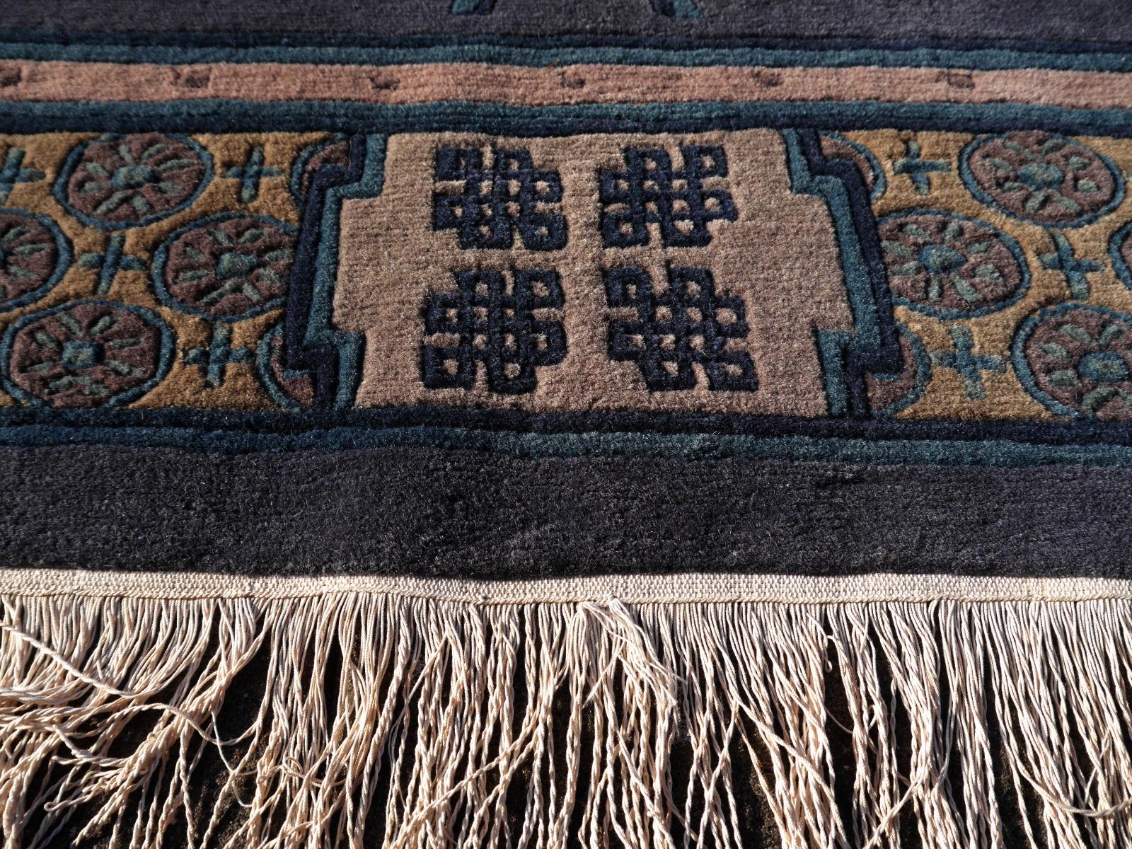 Tibetischer handgeknüpfter traditioneller Vintage-Teppich im chinesischen Khotan-Stil 1
