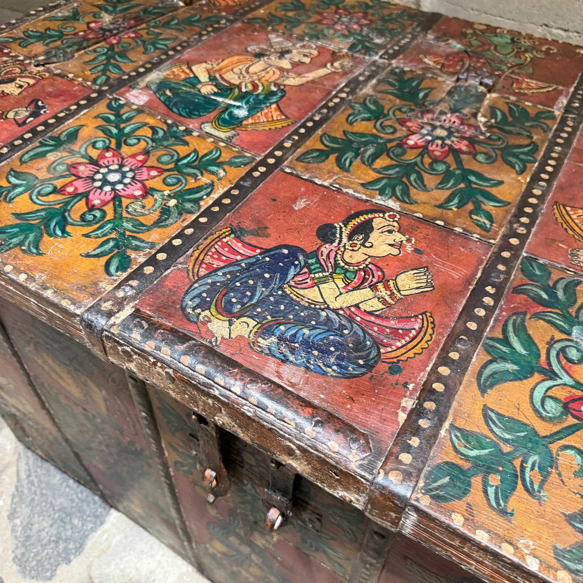 Tibetan Hand Painted Wood Rectangular Monastery Wedding Traveling Chest For Sale 2