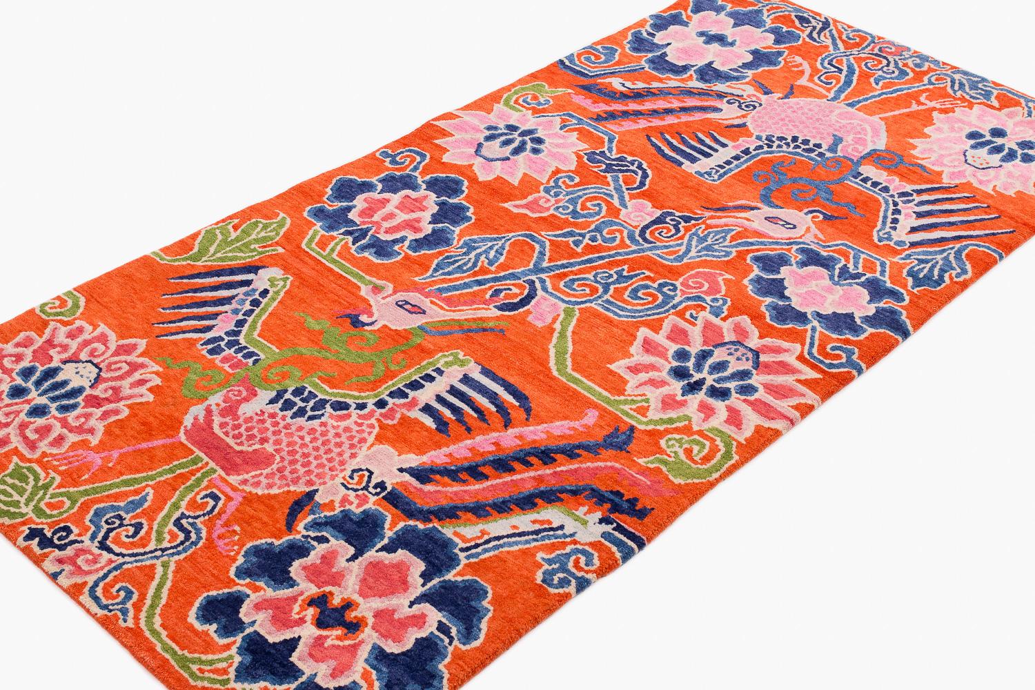 Pareja de Alfombras Tibetanas de Fénix y Accesorio Floral Naranja de Joseph Carini Nepalés en venta